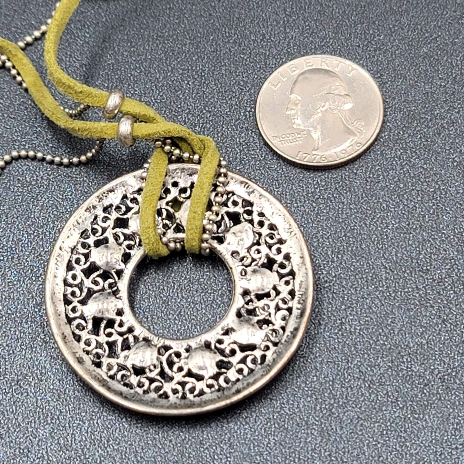 Green Necklace Silver tone Felt Rhinestone Circle Pendant  16"-18"