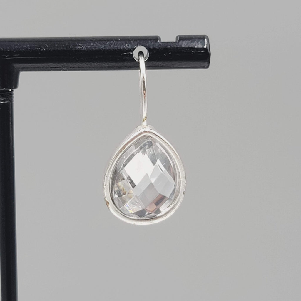 Teardrop Silver tone Pierced Earrings Drop 5/8"