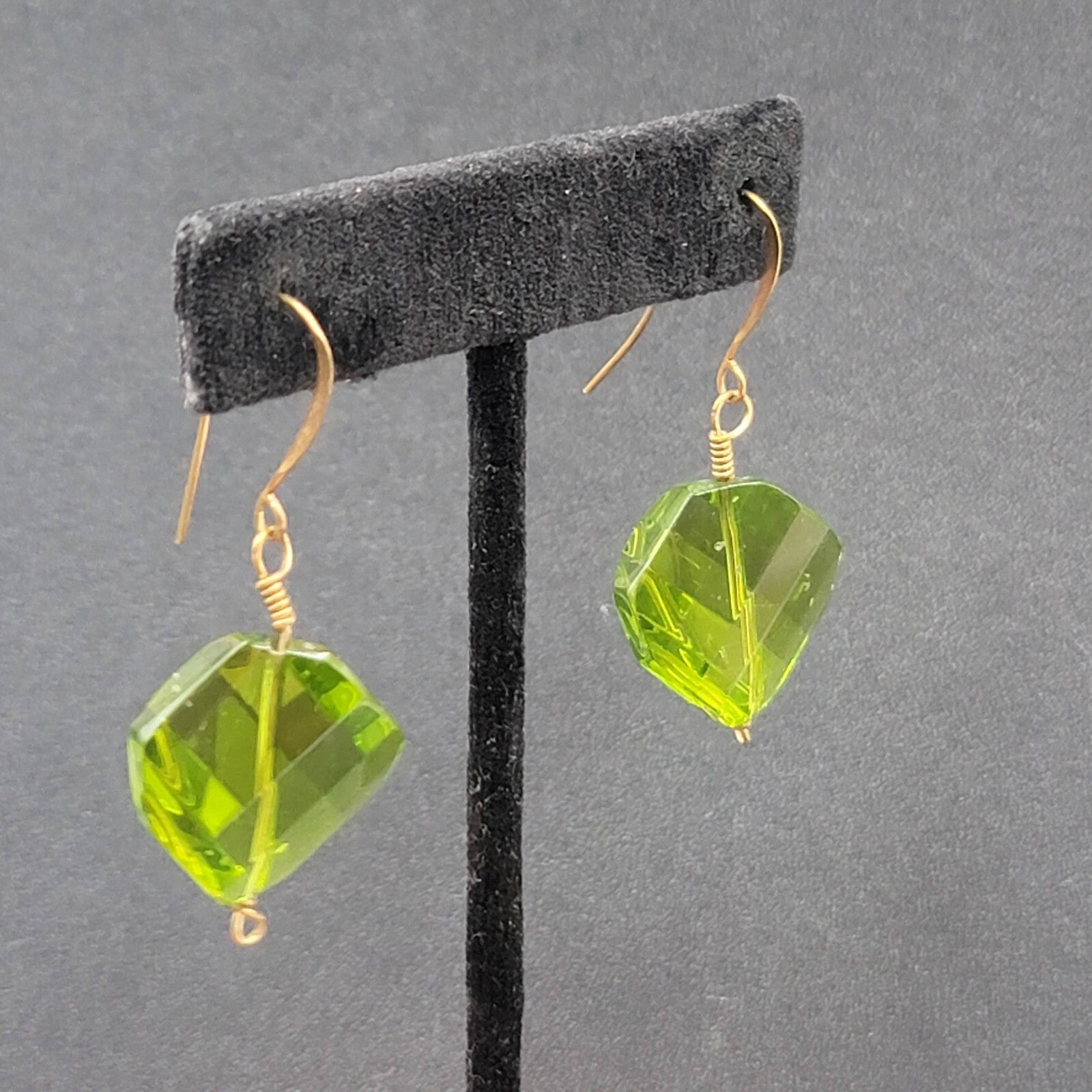Pierced Earrings Copper tone Green Art Glass Faceted Bead 1.25"