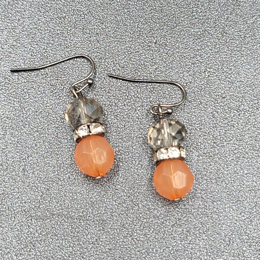 Pierced Earrings Black Metal Peach Clear Crystal Faceted Beads Dangle 1"