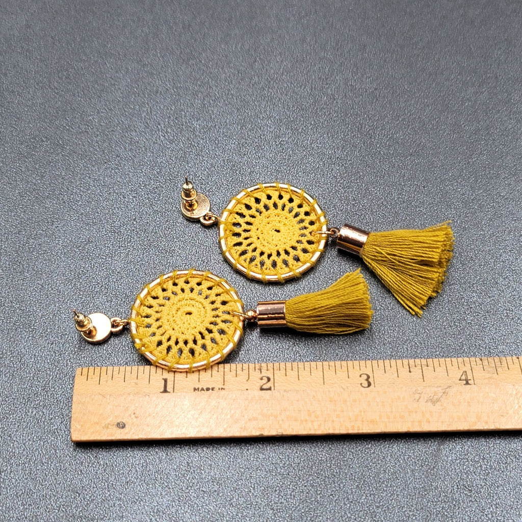 Boho Pierced Earrings Gold tone Yellow String Medallion Tassel 2.75"