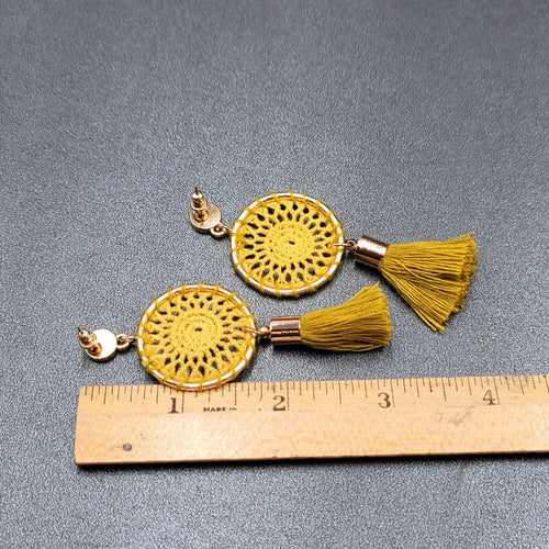 Boho Pierced Earrings Gold tone Yellow String Medallion Tassel 2.75"