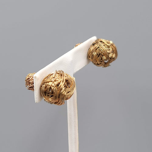 Double Reversible Pierced Earrings Gold tone Wire Studs 3/4"