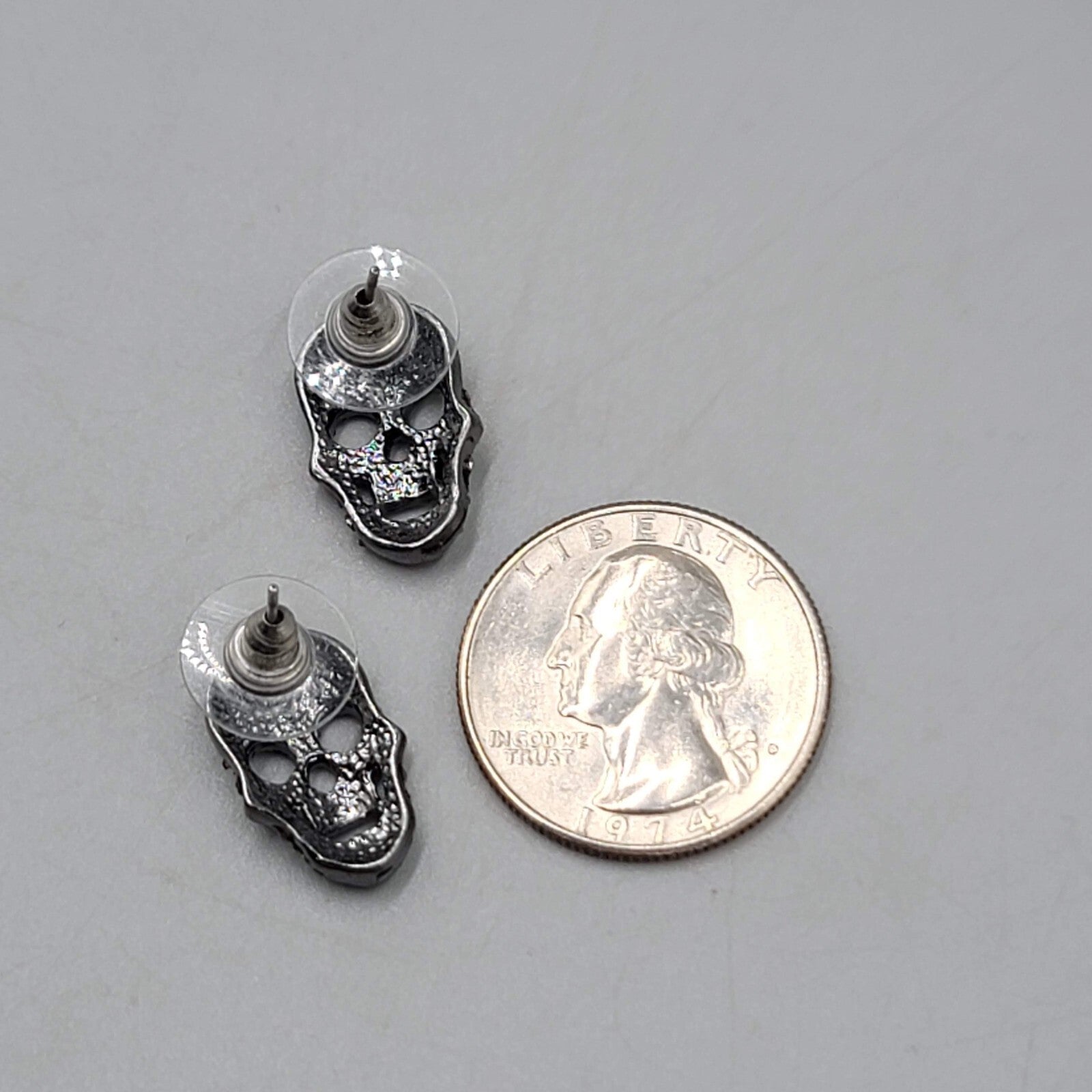 Black Crystal Skull Pierced Earrings Drop Halloween 5/8"