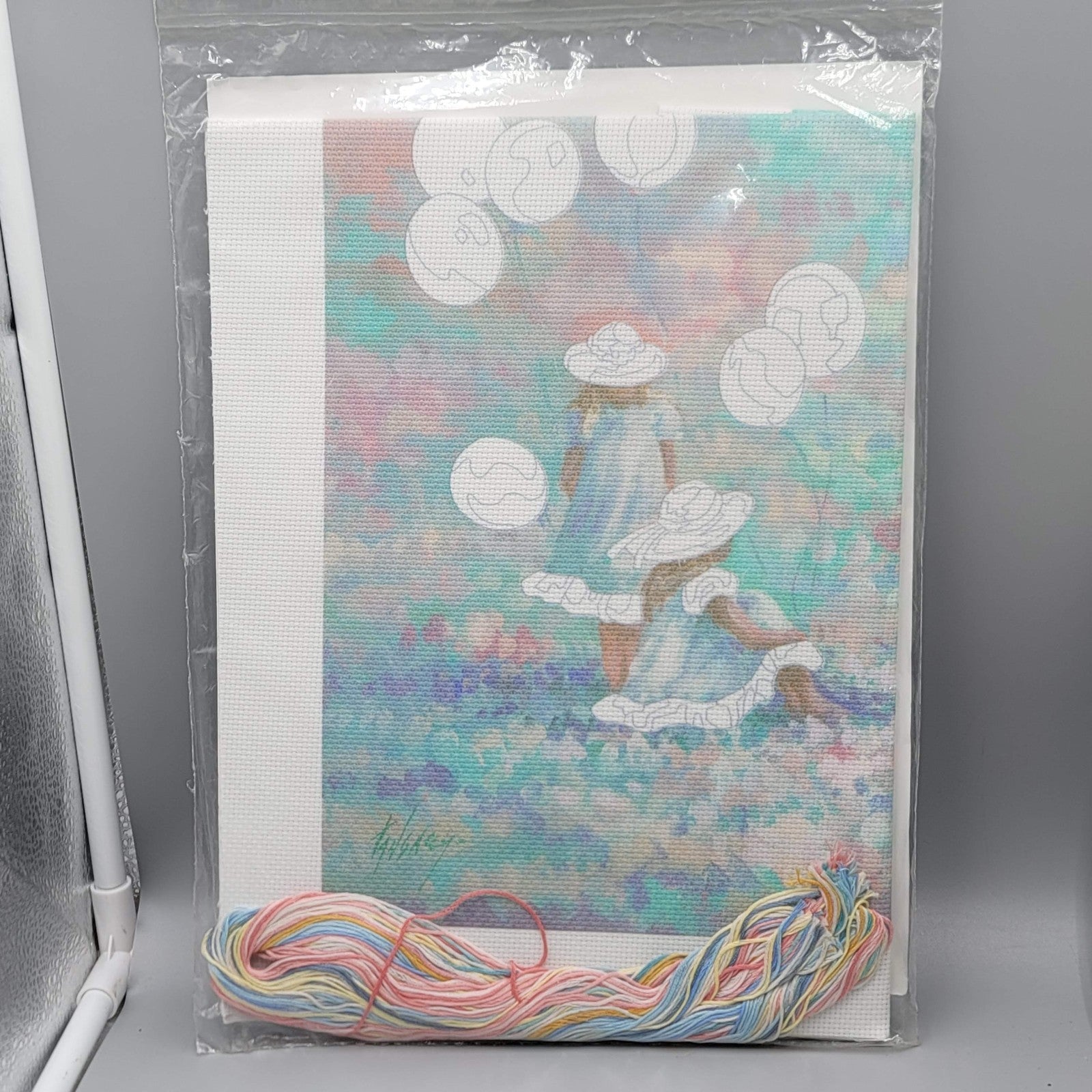 Simplicity Breezy Balloons 05521 Counted Cross Stitch Kit 9x12" Candy Tangney