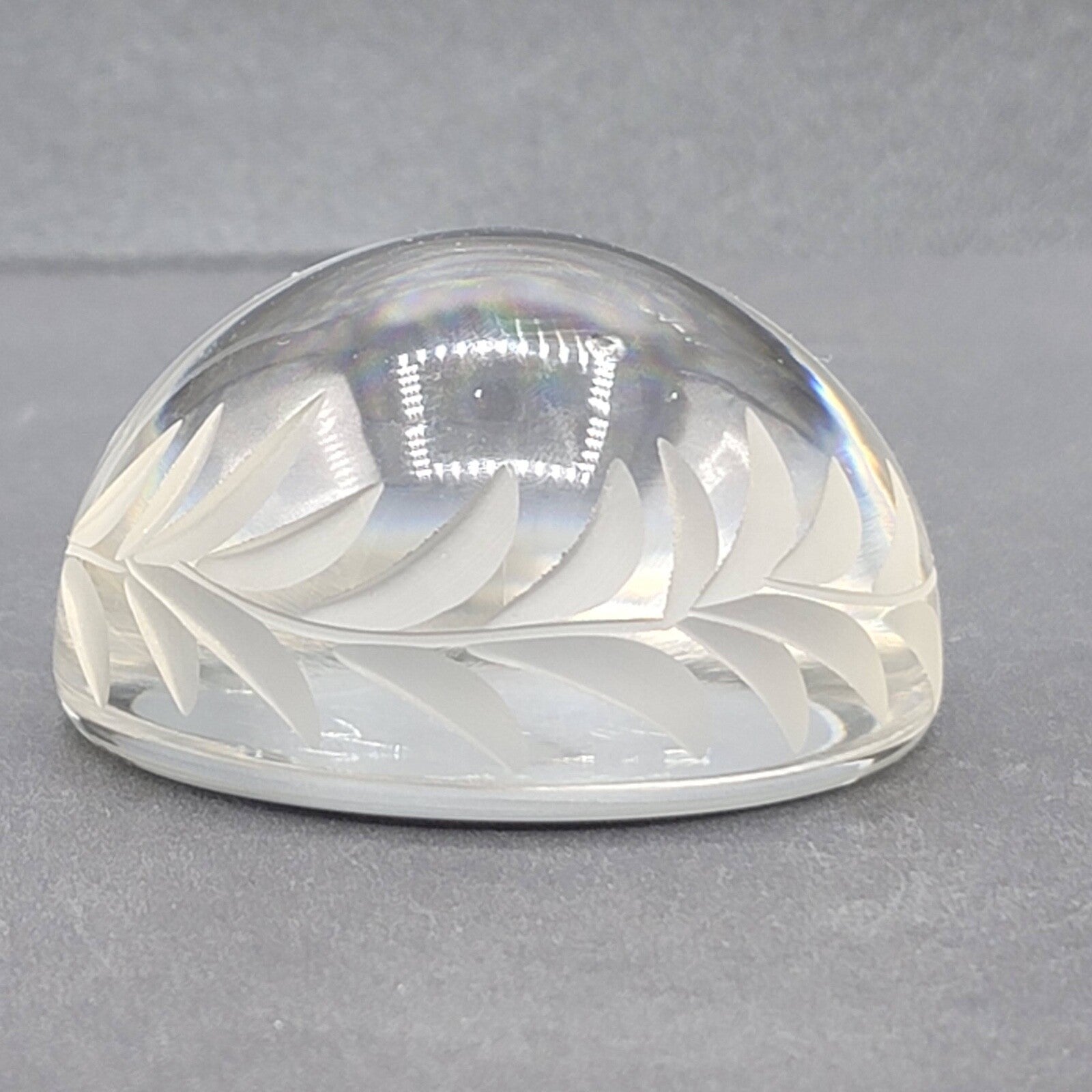 Edinburgh Castle Etched Crystal Round Paperweight 3" Dome