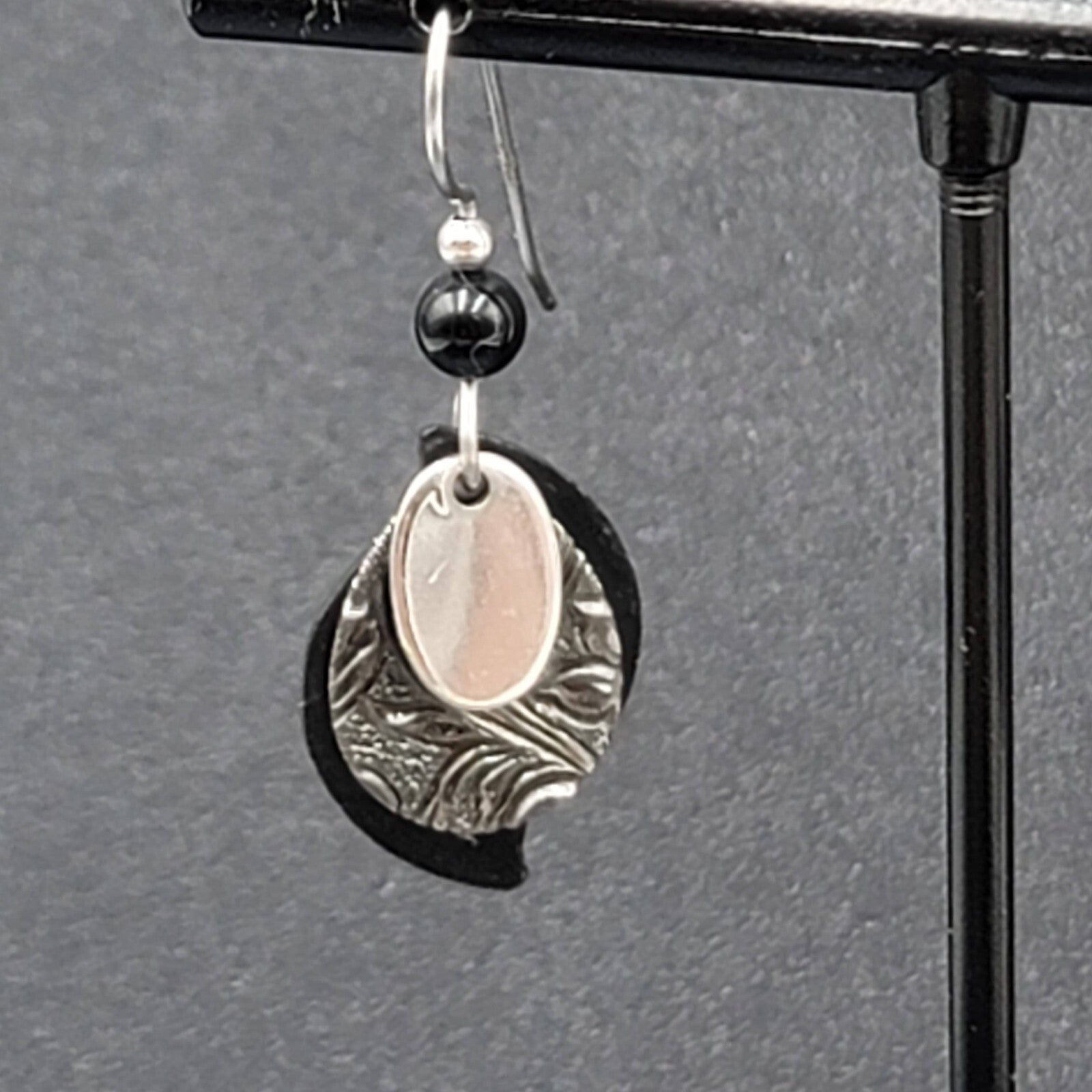 Pierced Earrings Silver tone Black Bead Layered Metal Dangle  3/4"