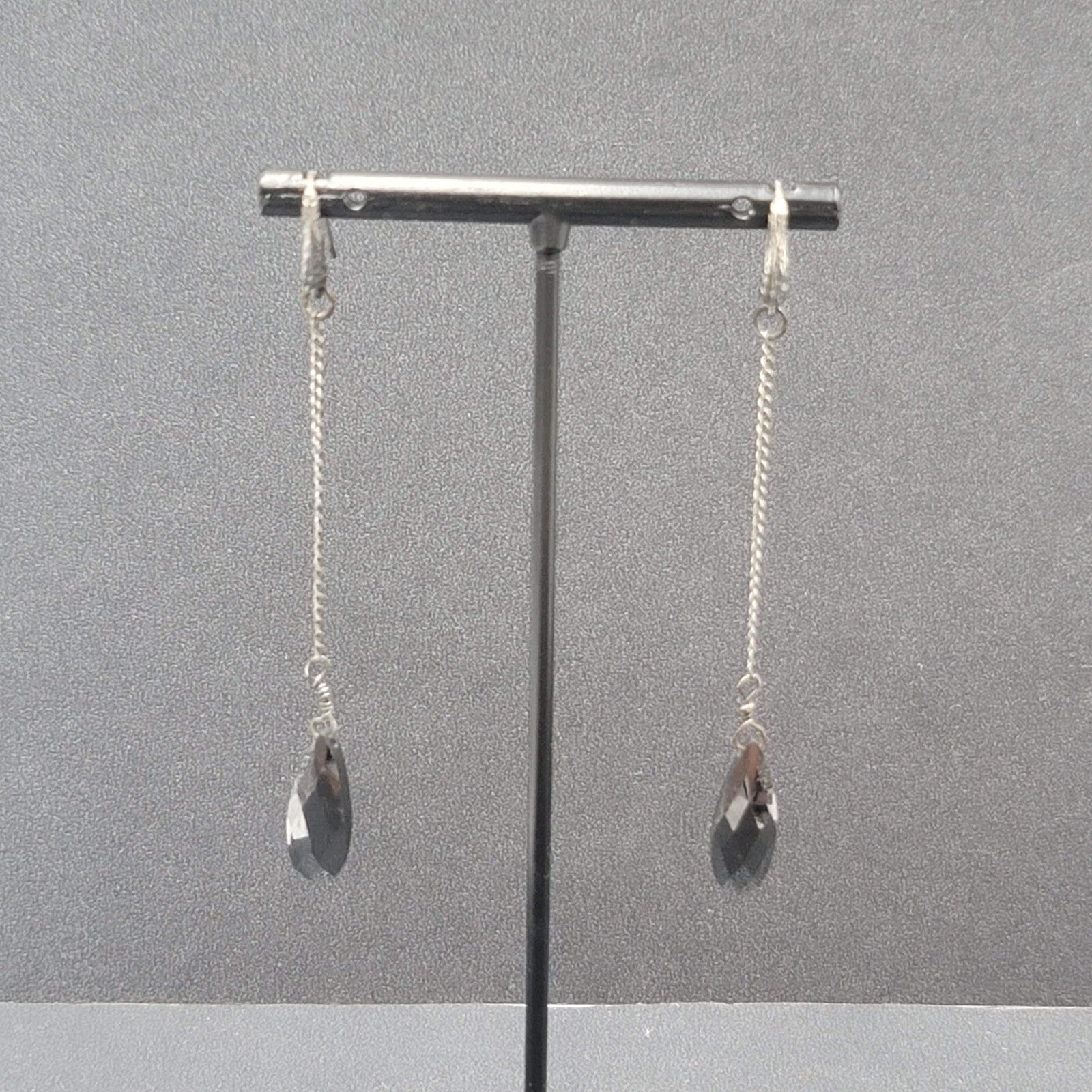 Pierced Earrings Gun Metal Black Glass Faceted Teardrop Bead Dangle Chain 2.5"