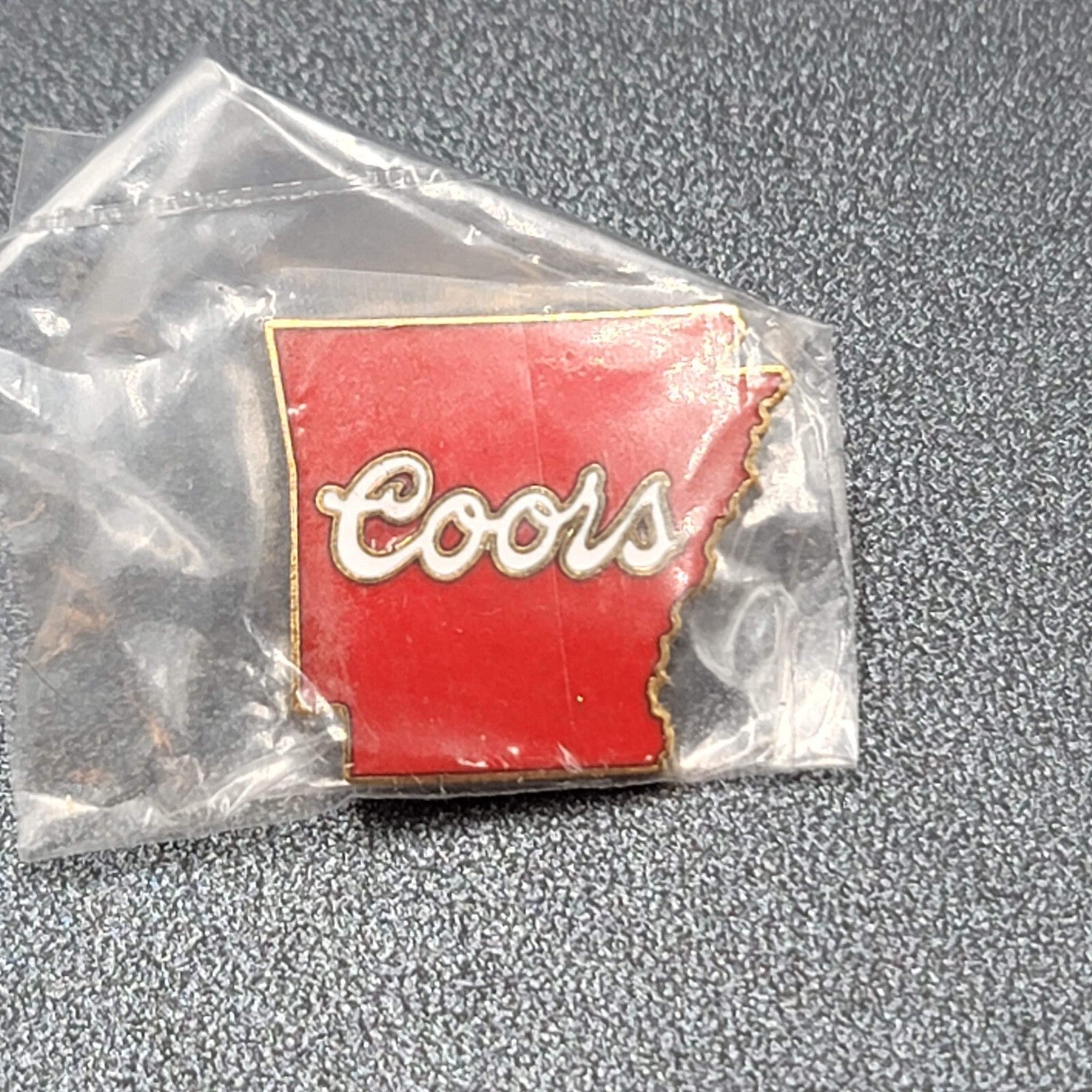 Arkansas Vintage State Coors Beer Souvenir Lapel Pin Red Enamel NOS