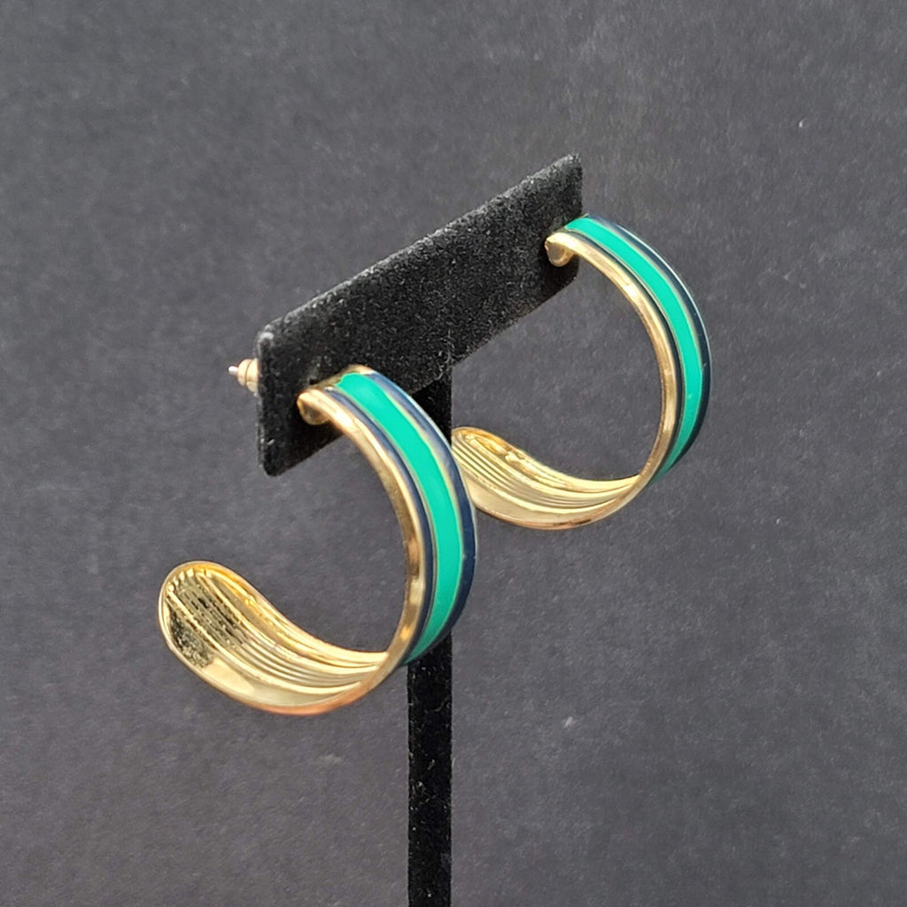 Vintage Pierced Earrings Gold tone Green Black Enamel Hoops 1.25"