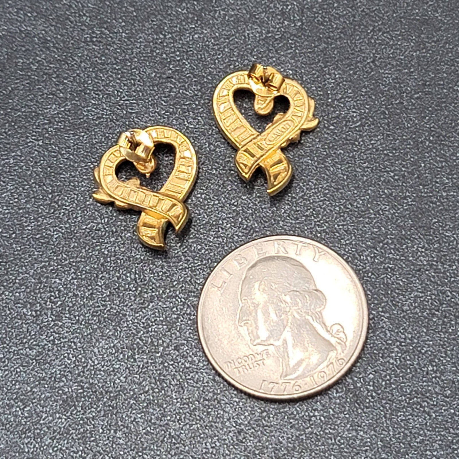 Vintage Avon Pierced Earrings Breast Cancer Awareness Ribbon Heart Pink Enamel