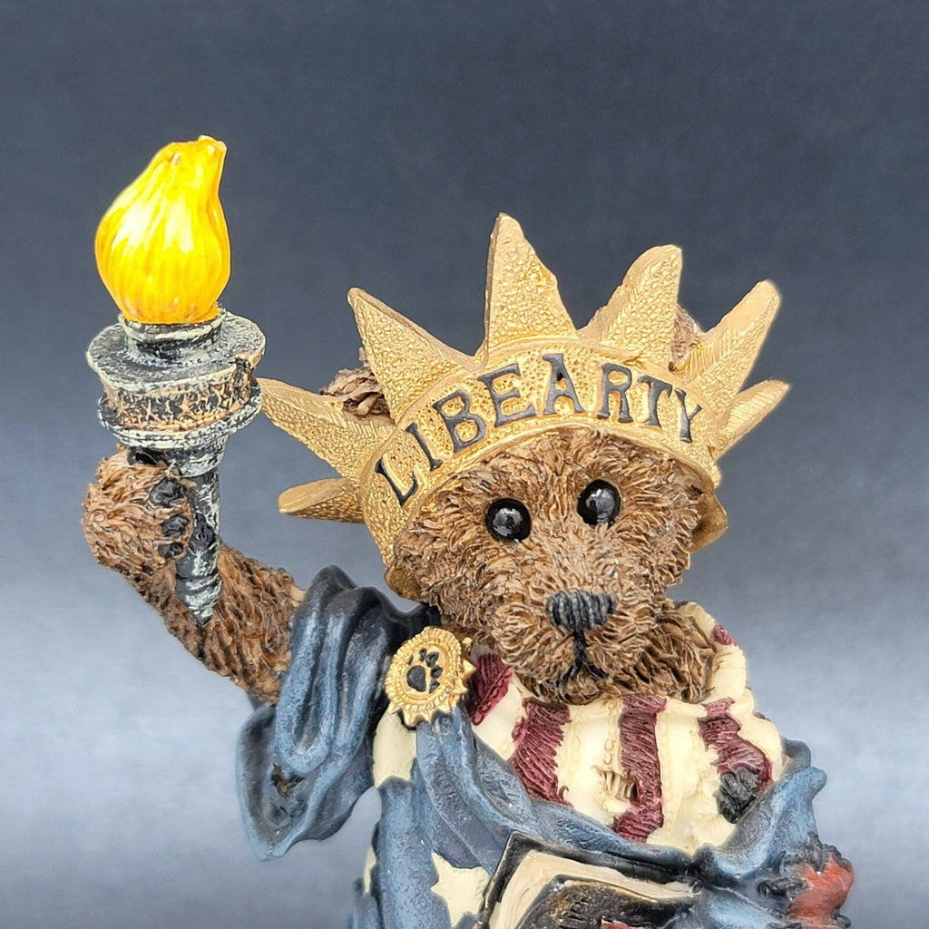 Boyds Bearstone Figurine Ms Libearty Wants You Too Statue of Liberty 0199821