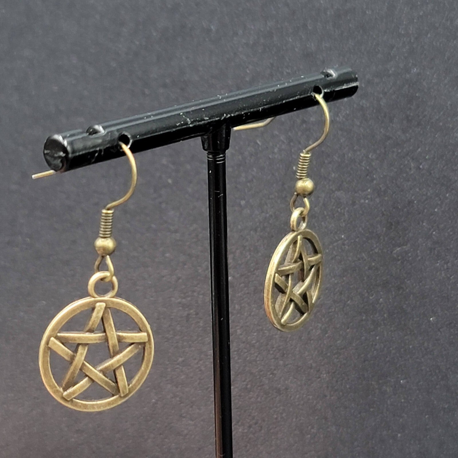 Pierced Earrings Bronze tone Round Pentacle Pentagram Dangle 3/4"