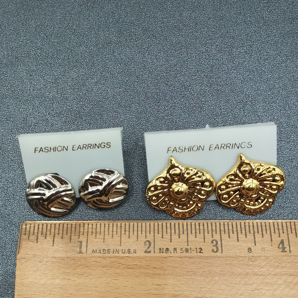 Lot of 2 Pairs Vintage Pierced Earrings Silver tone Gold tone 80s Embossed NOS