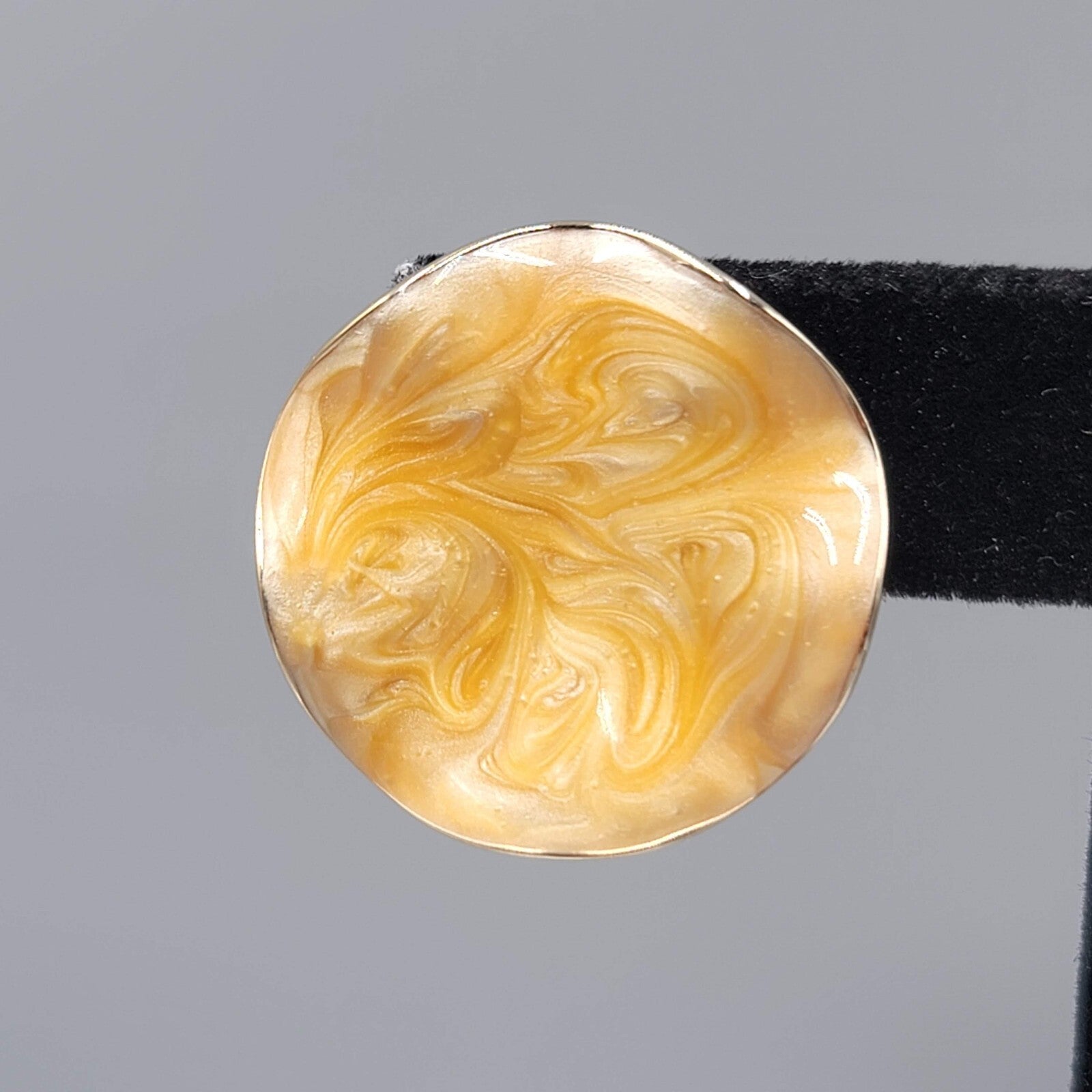 Vintage AVON Clip on Earrings Gold tone Light Orange Swirl Enamel Wavy Round 1"