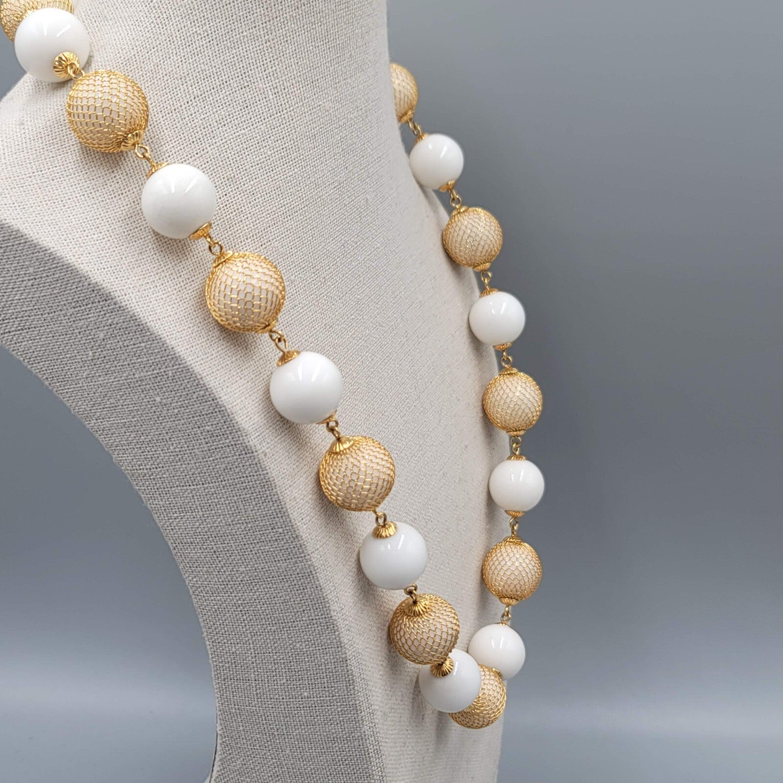 Vintage Bead Necklace White Bead Gold tone Wire Caged Beads 22"-24"