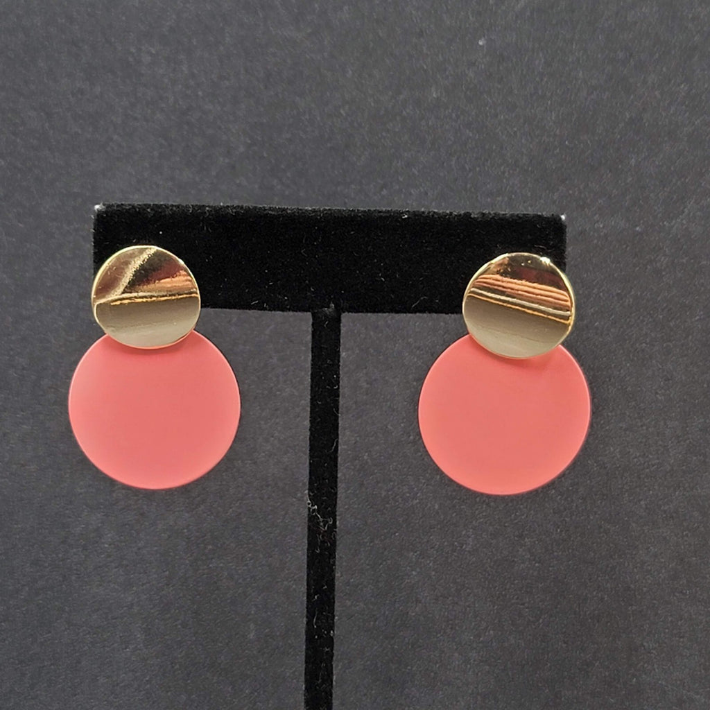 Pierced Earrings Gold tone Matte Pink Enamel Disc Dangle 1.25"