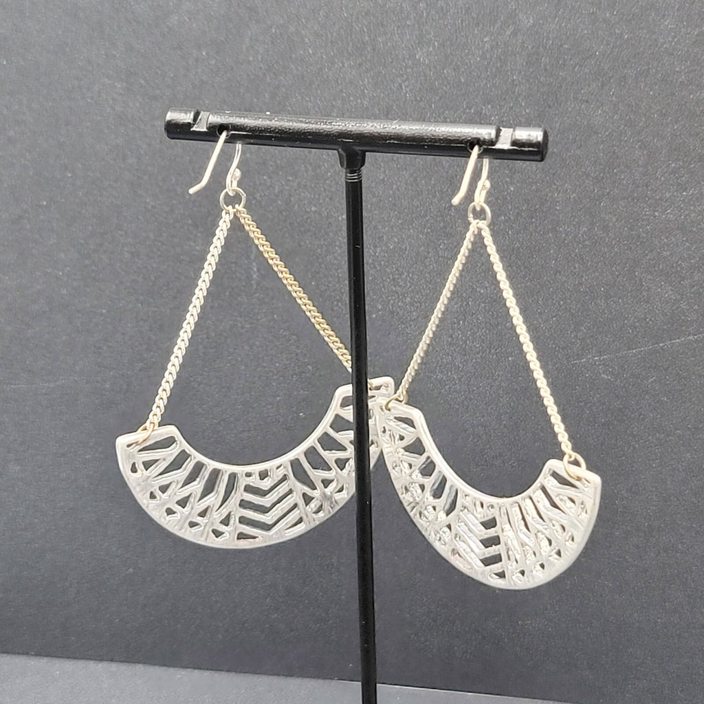 Pierced Earrings Silver tone Dangle Chains Statement 2.5"