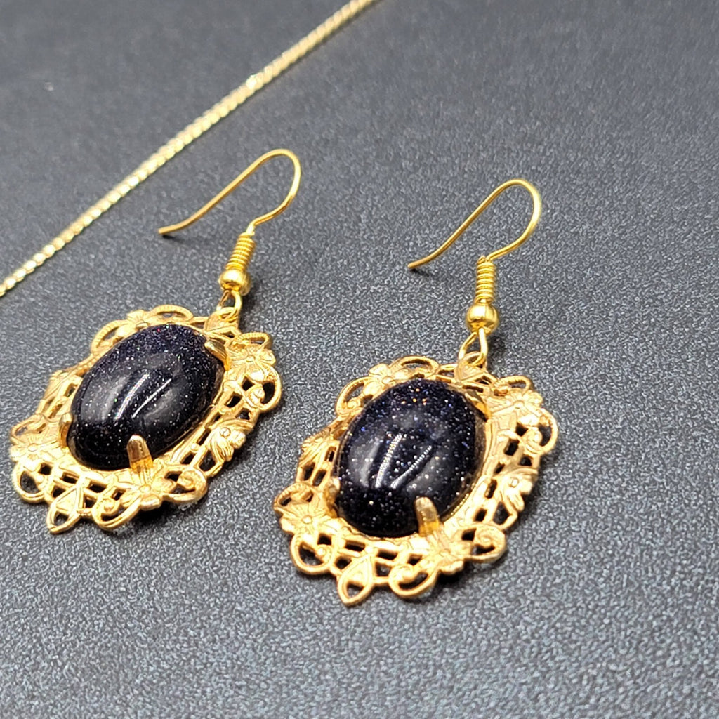 Necklace Earrings Set Gold tone Purple Sandstone Oval 16.5" Chain Earrings 1.25"