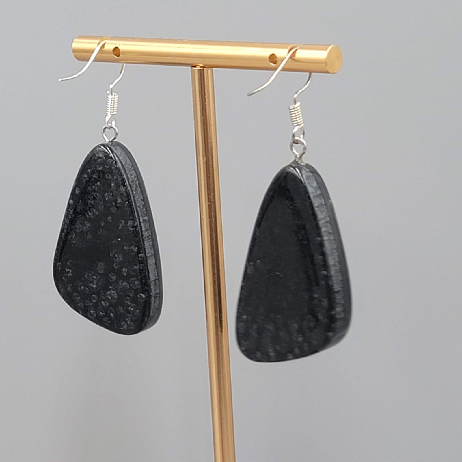 Black Swirl Resin Statement Dangle Pierced Earrings Silver tone 1.5"