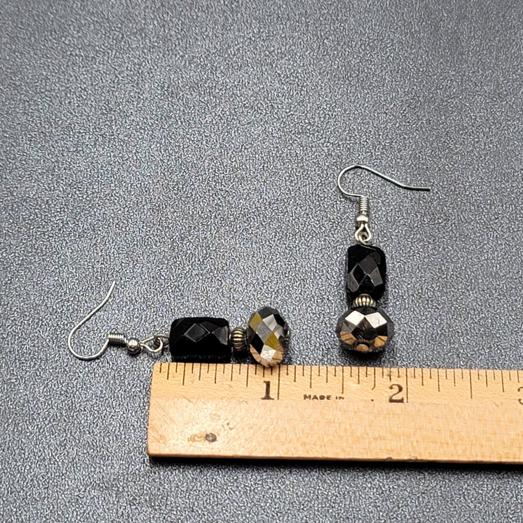 Pierced Earrings Black Glass Bead Silver tone Dangle 1.25"