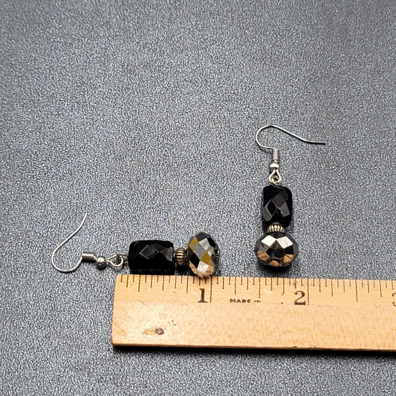 Pierced Earrings Black Glass Bead Silver tone Dangle 1.25"