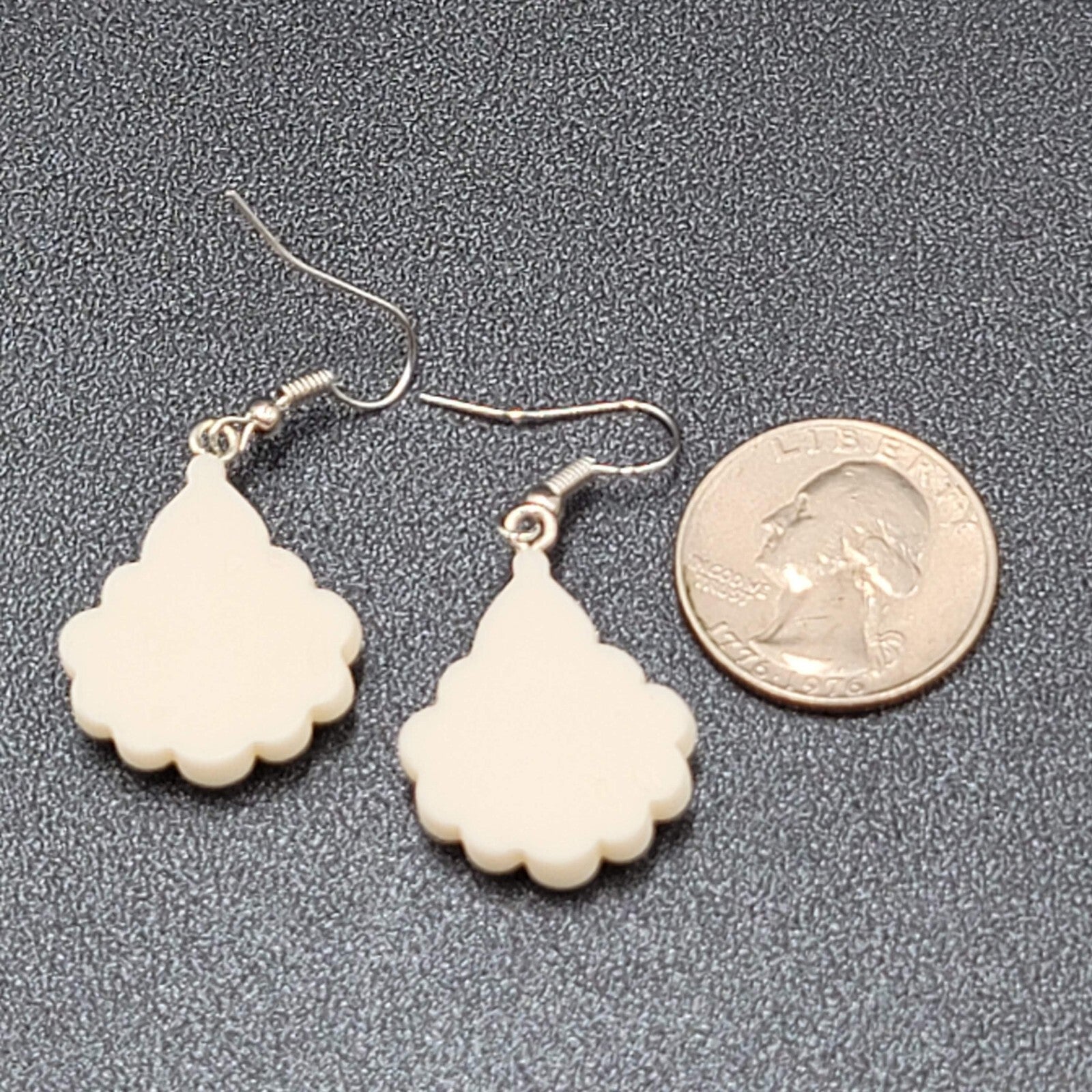 Santa Claus Christmas Pierced Earrings Puffy 3D Dangle 1 1/8"
