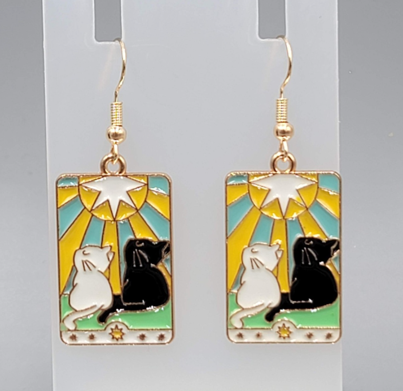 Black White Kitty Cat Sun Enamel Pierced Earrings Gold tone Dangle 1 1/8"
