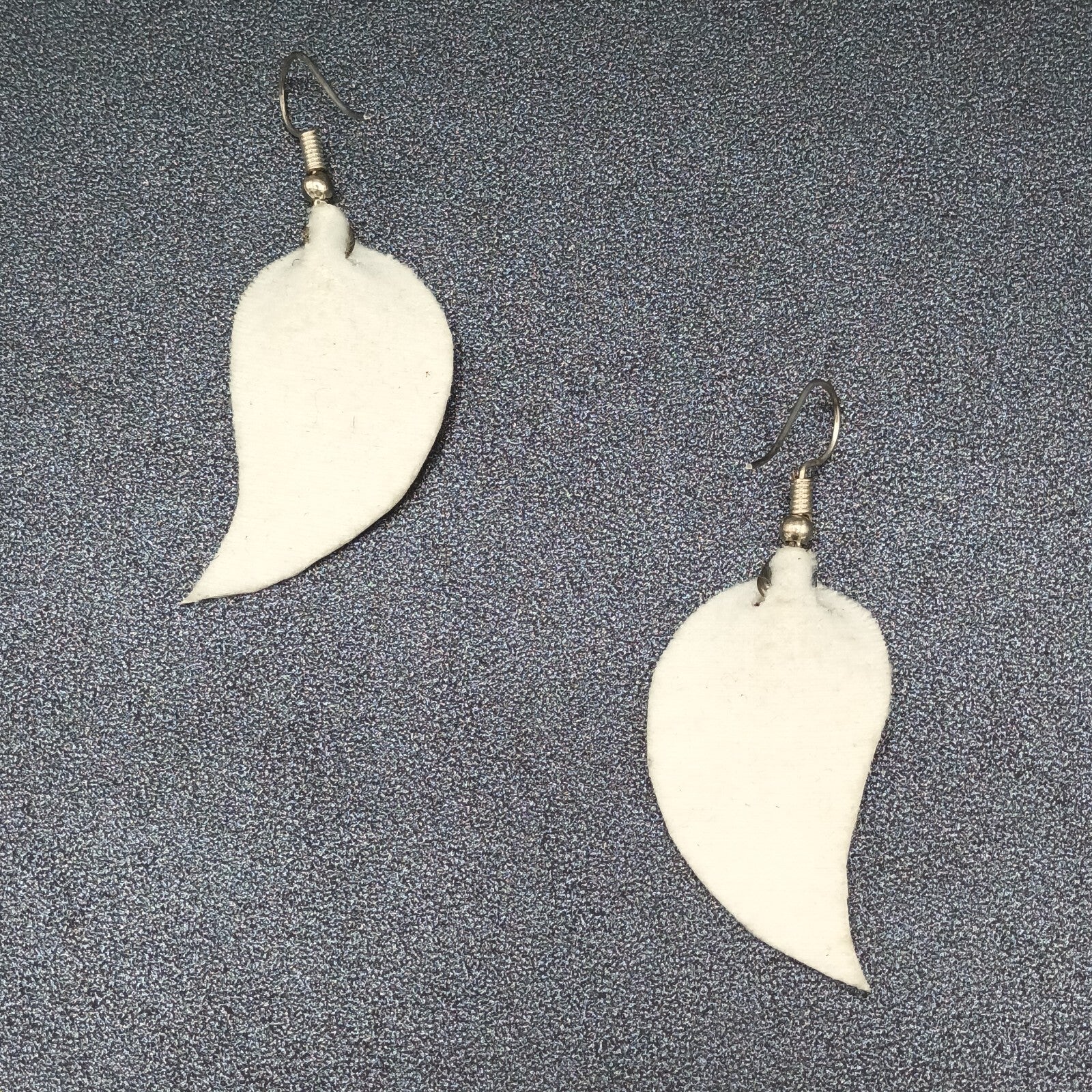 Pierced Earrings Silver tone Pink Faux Leather Felt Dangle 1 5/8"