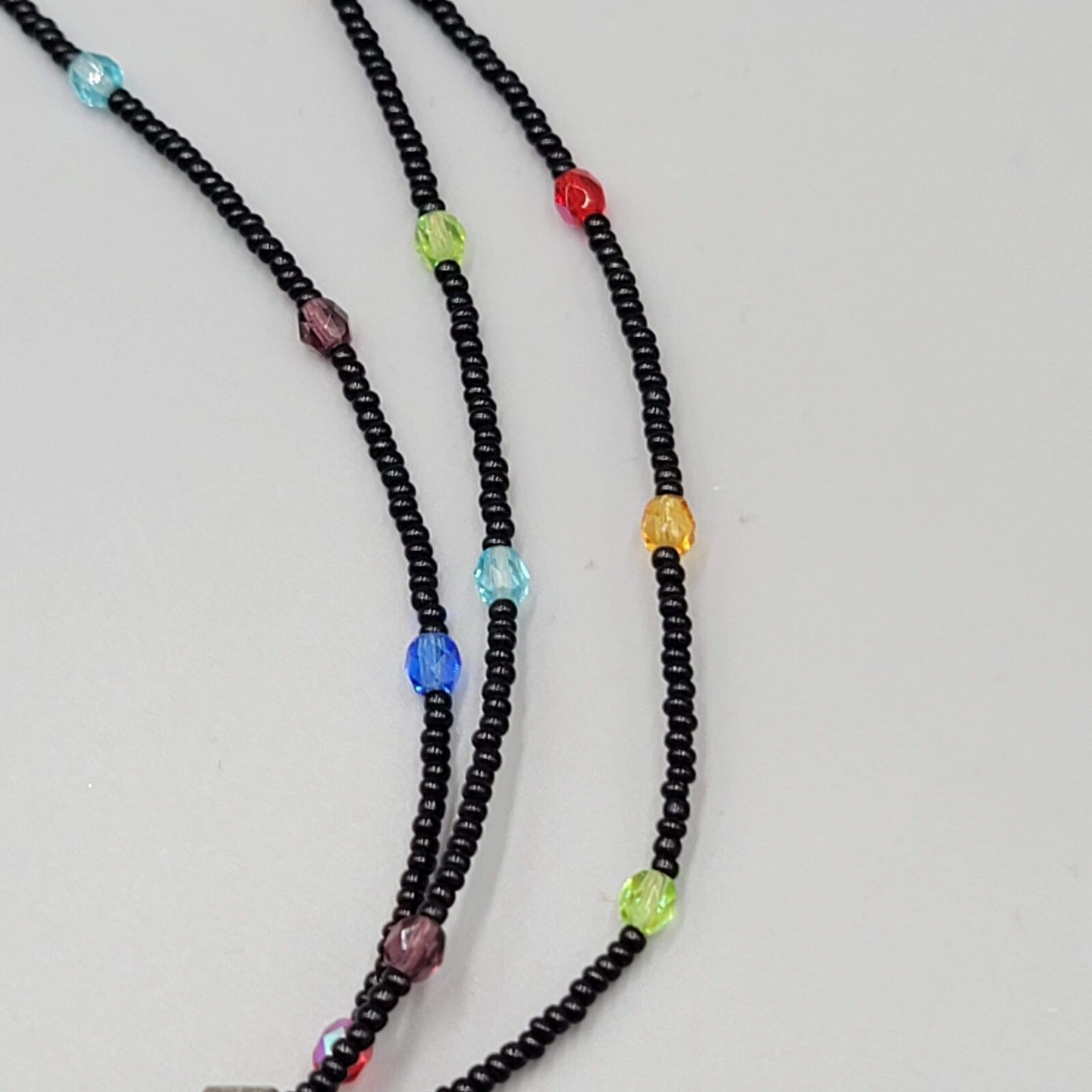 Chicos Necklace Multi color Rhinestones Black Seed Bead 16"