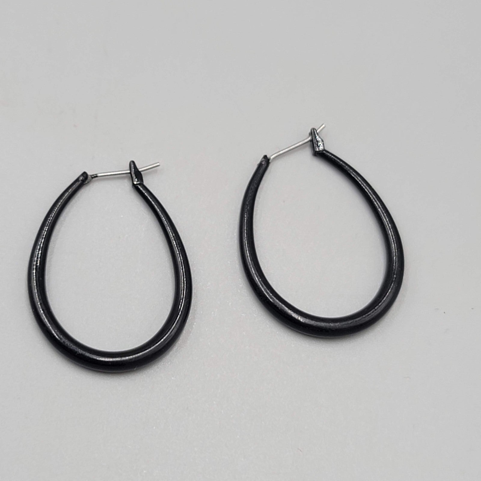 Black Oval Hoops Pierced Earrings Enamel 1 3/8 in