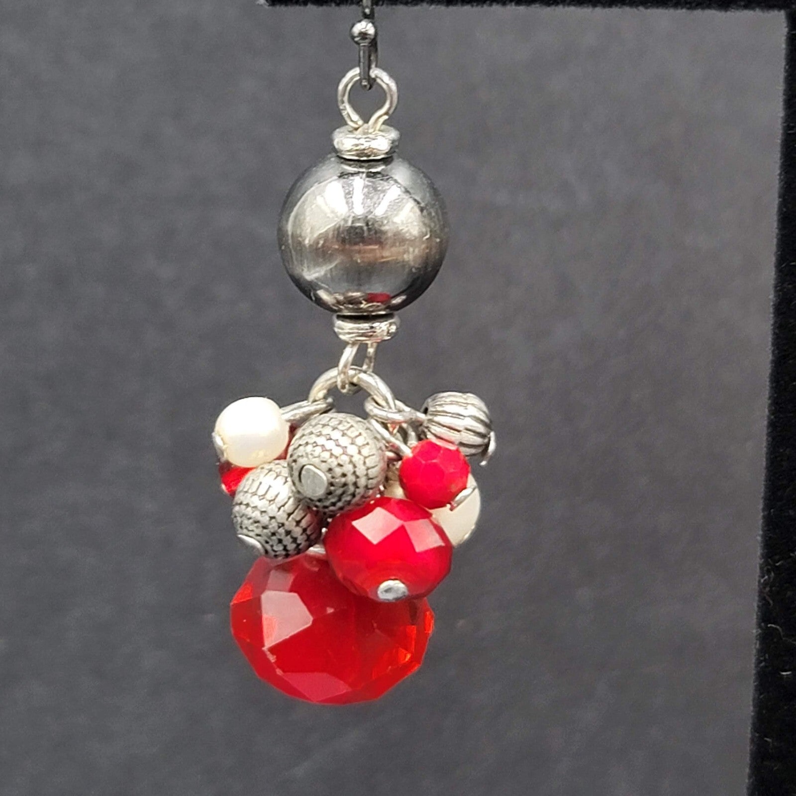 Pierced Earrings Silver tone Red Gray White Black Bead Dangle 1.5"