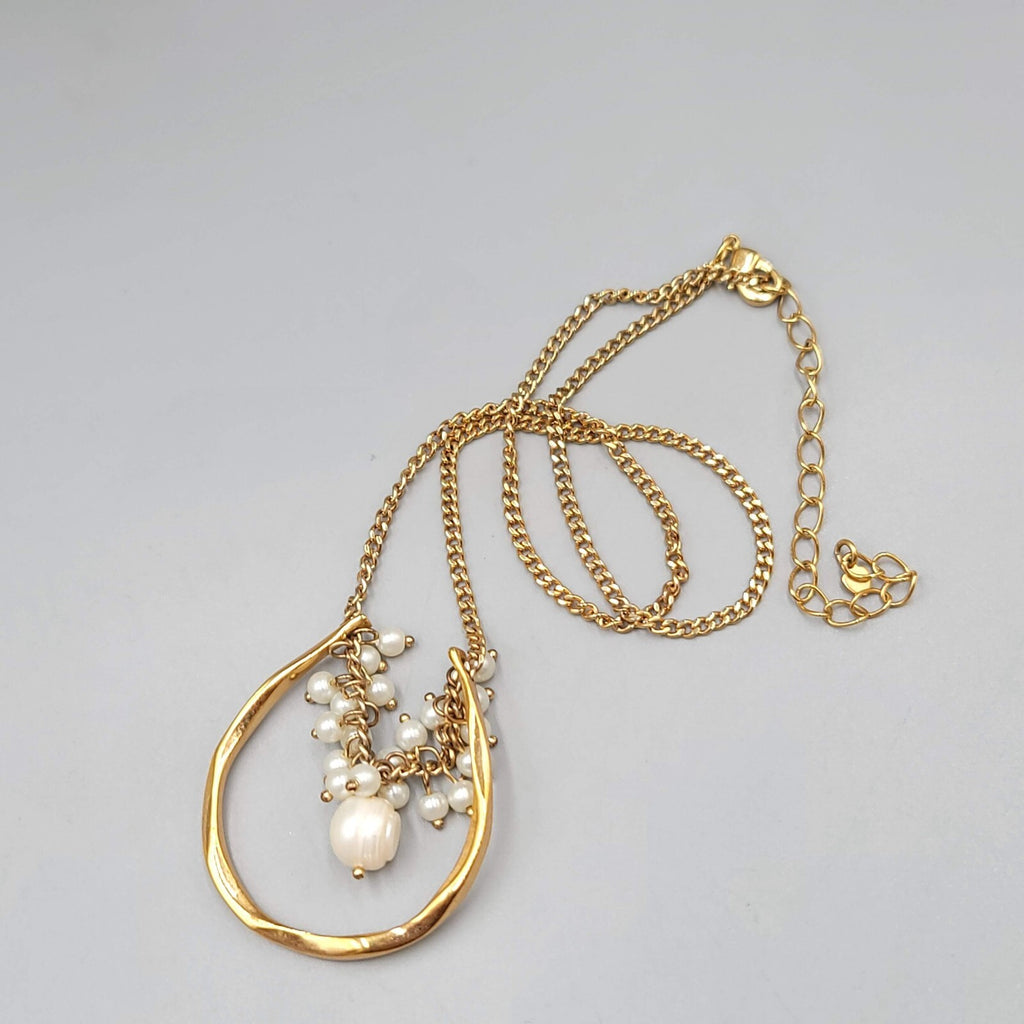 Real Pearl Pendant Cluster Open Pendant Necklace Gold tone 18"