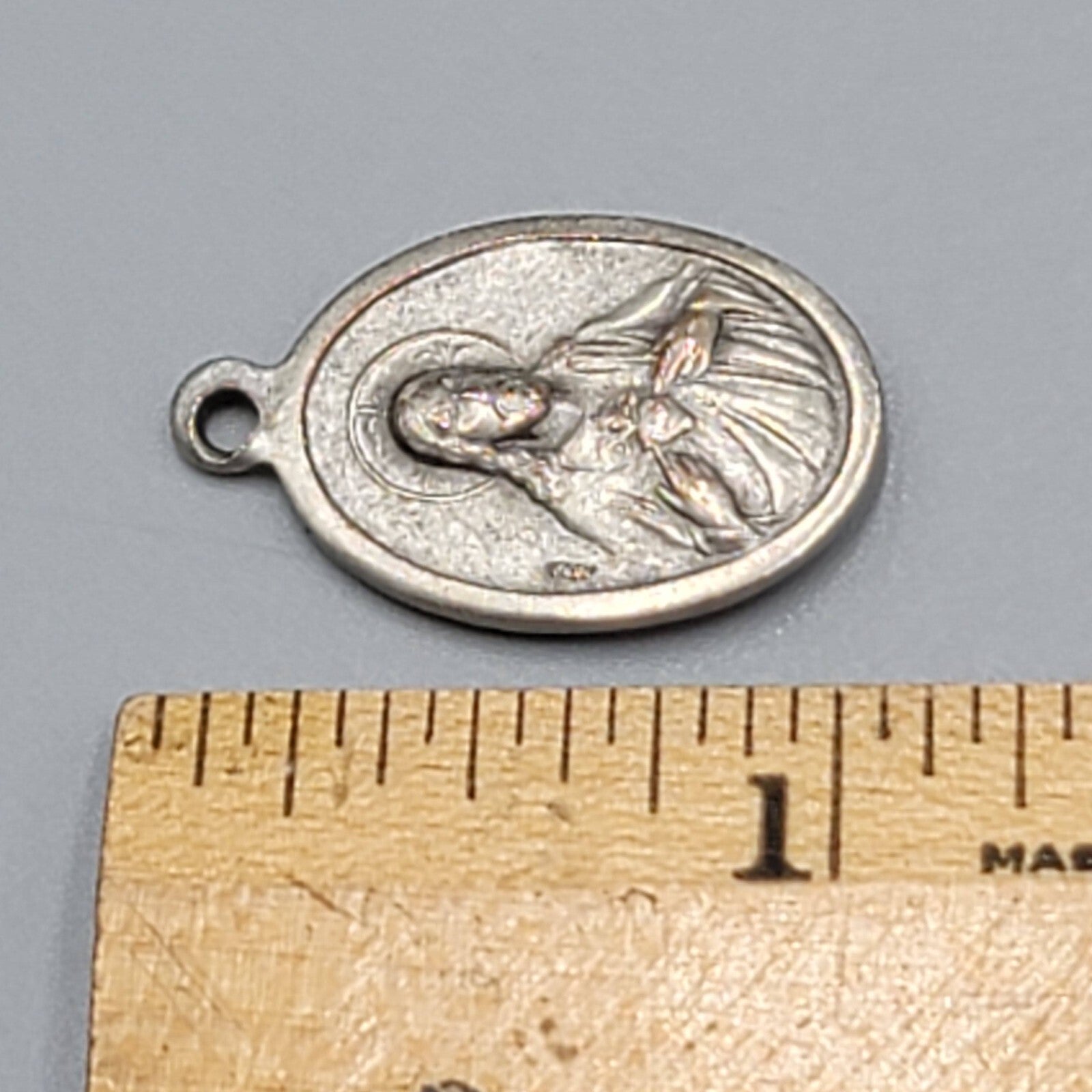 Vintage Catholic Sacred Heart Jesus Silver Tone Religious Medal Italy