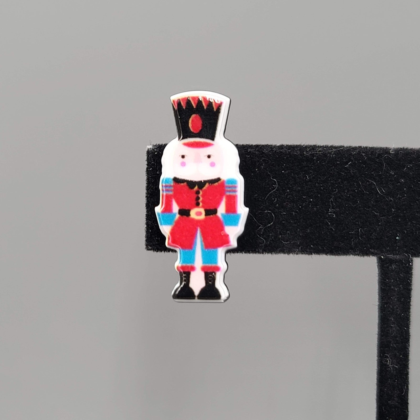 Christmas Nutcracker Pierced Earrings Drop 1"