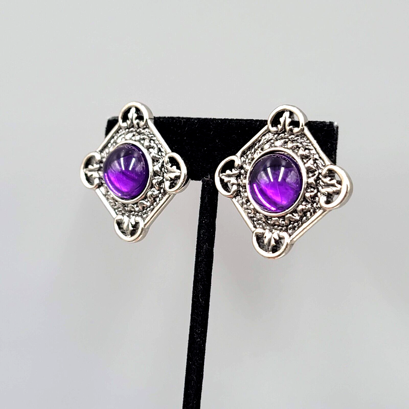 Vintage Translucent Purple Cabochon Clip on Earrings Silver tone 1.25"