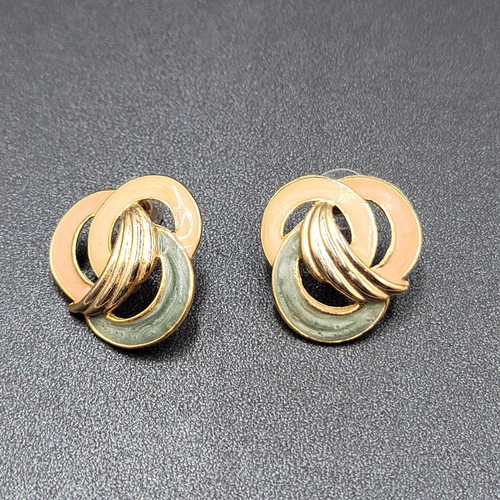 Vintage Pierced Earrings Tan Pink Green Swirl Enamel Gold tone Drop 1 1/8"