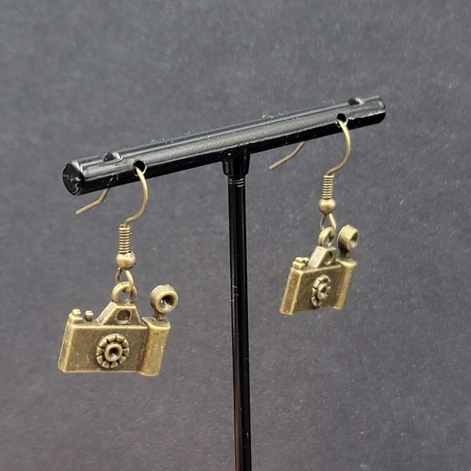Camera Pierced Earrings Retro Bronze tone Dangle 1/2"