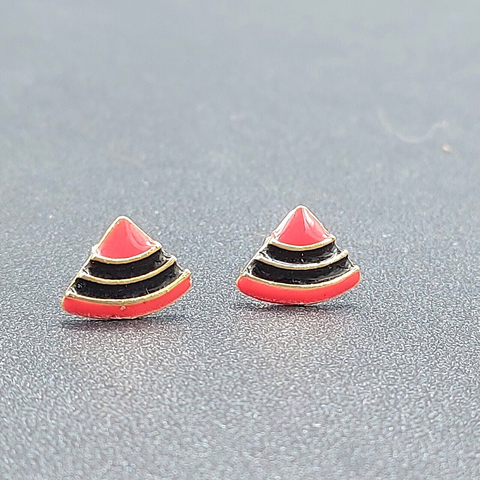 Pierced Earrings Gold tone Black Red Enamel Triangle 3/8"