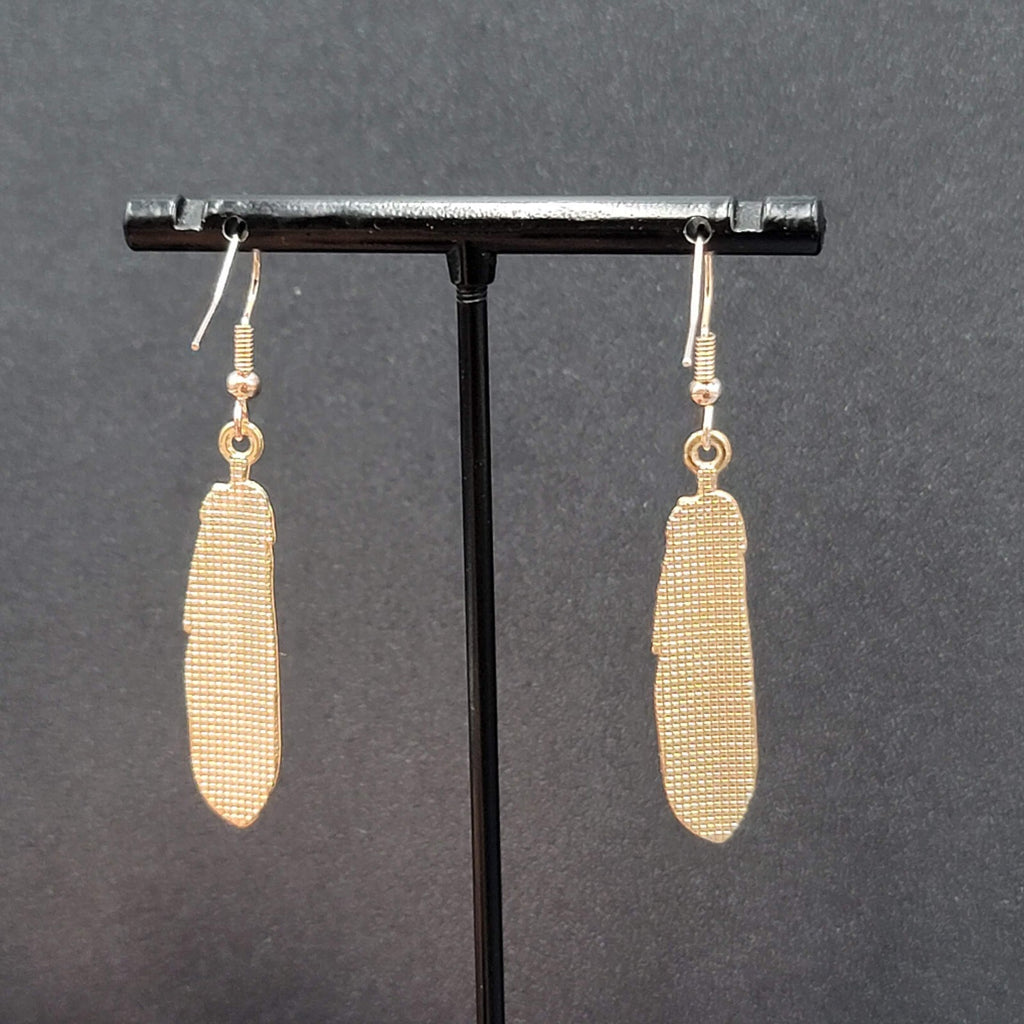 Metal Feather Pierced Earrings Ornage Blue Gold tone Dangle 1.5"