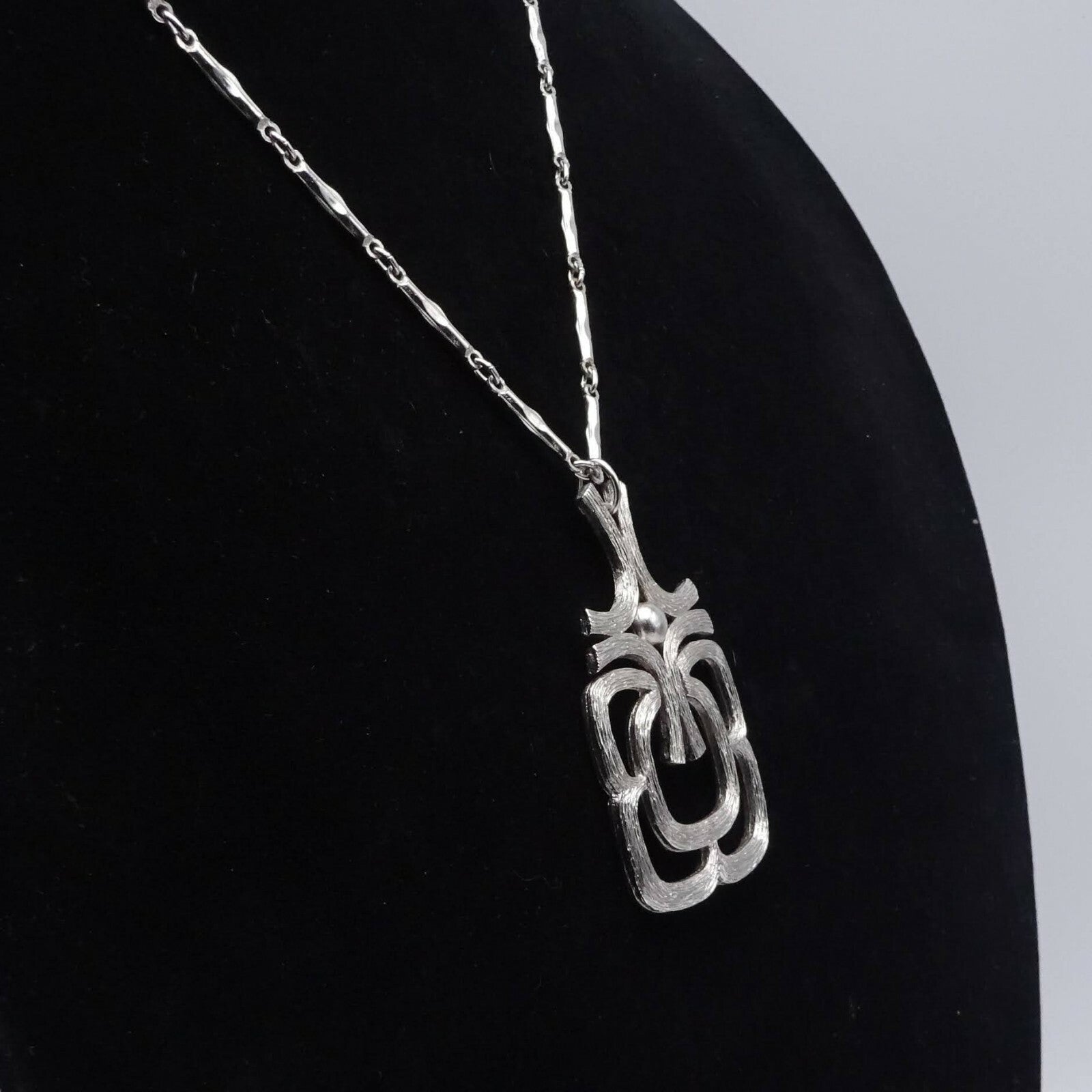 Vintage Silver tone Tube Chain Pendant Necklace 24" Estate Costume Mid Mod