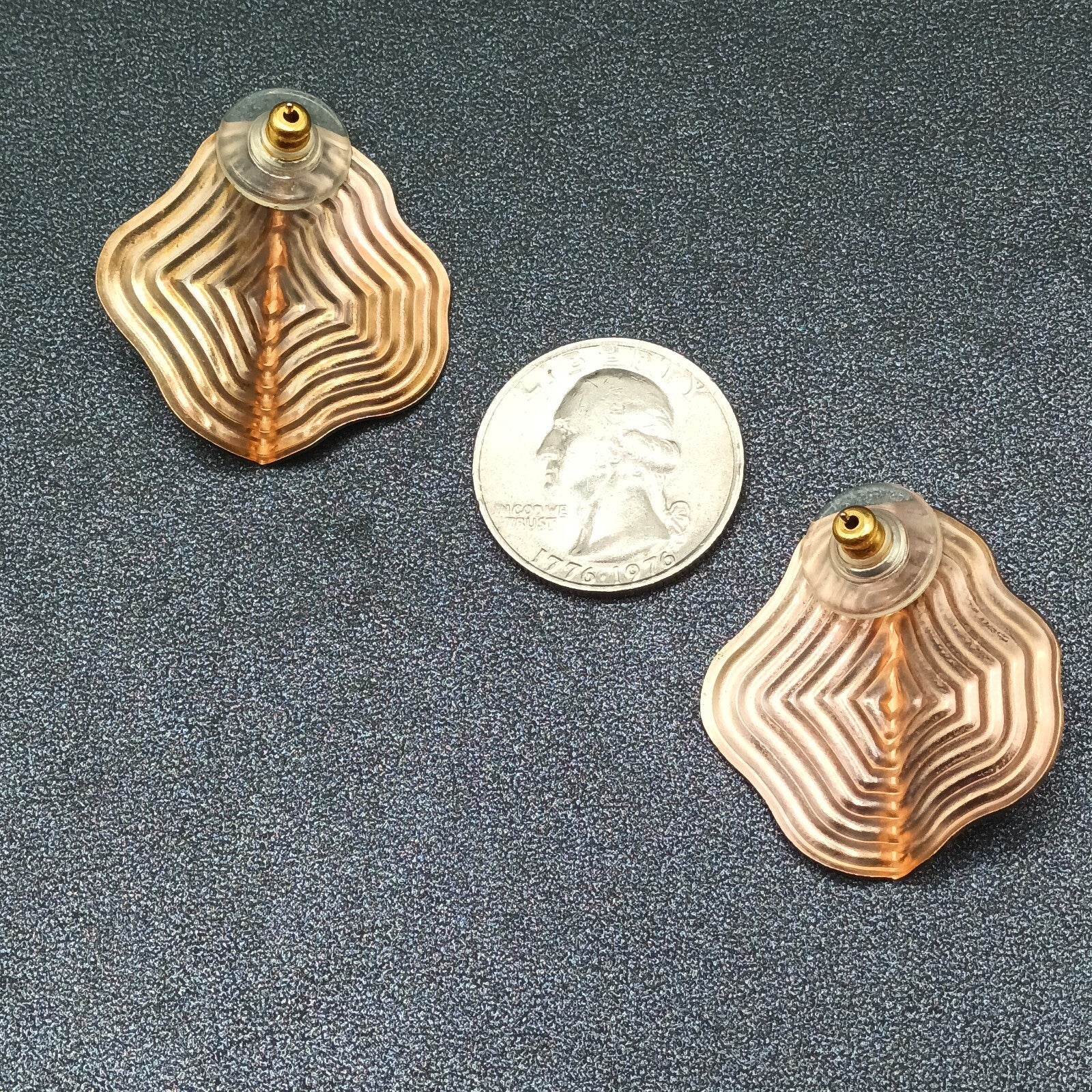 Vintage Pierced Earrings Copper tone Enamel Textured Bent Metal Dangle 1 3/8"