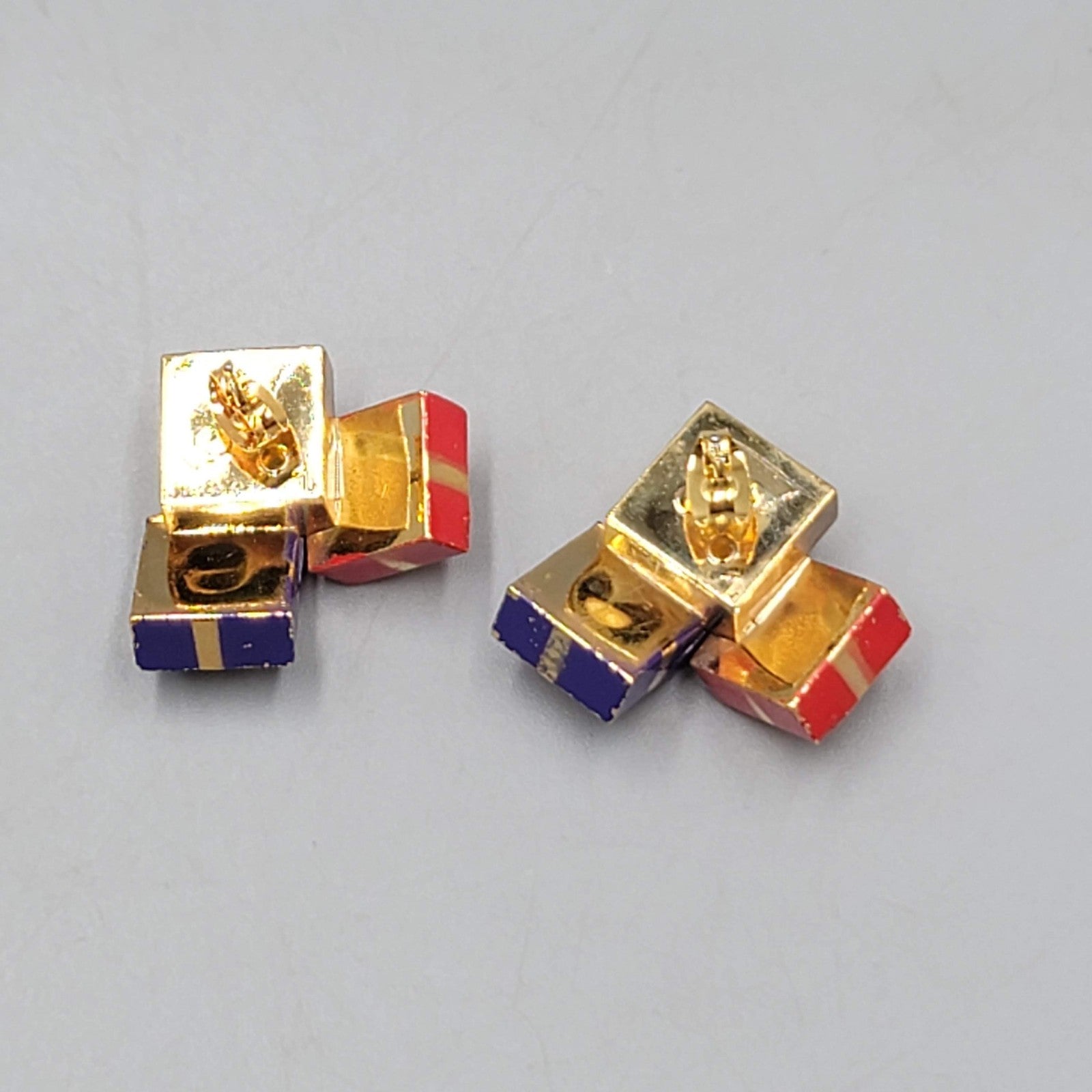 Christmas Presents Pierced Earrings Red Blue Gold tone 7/8"