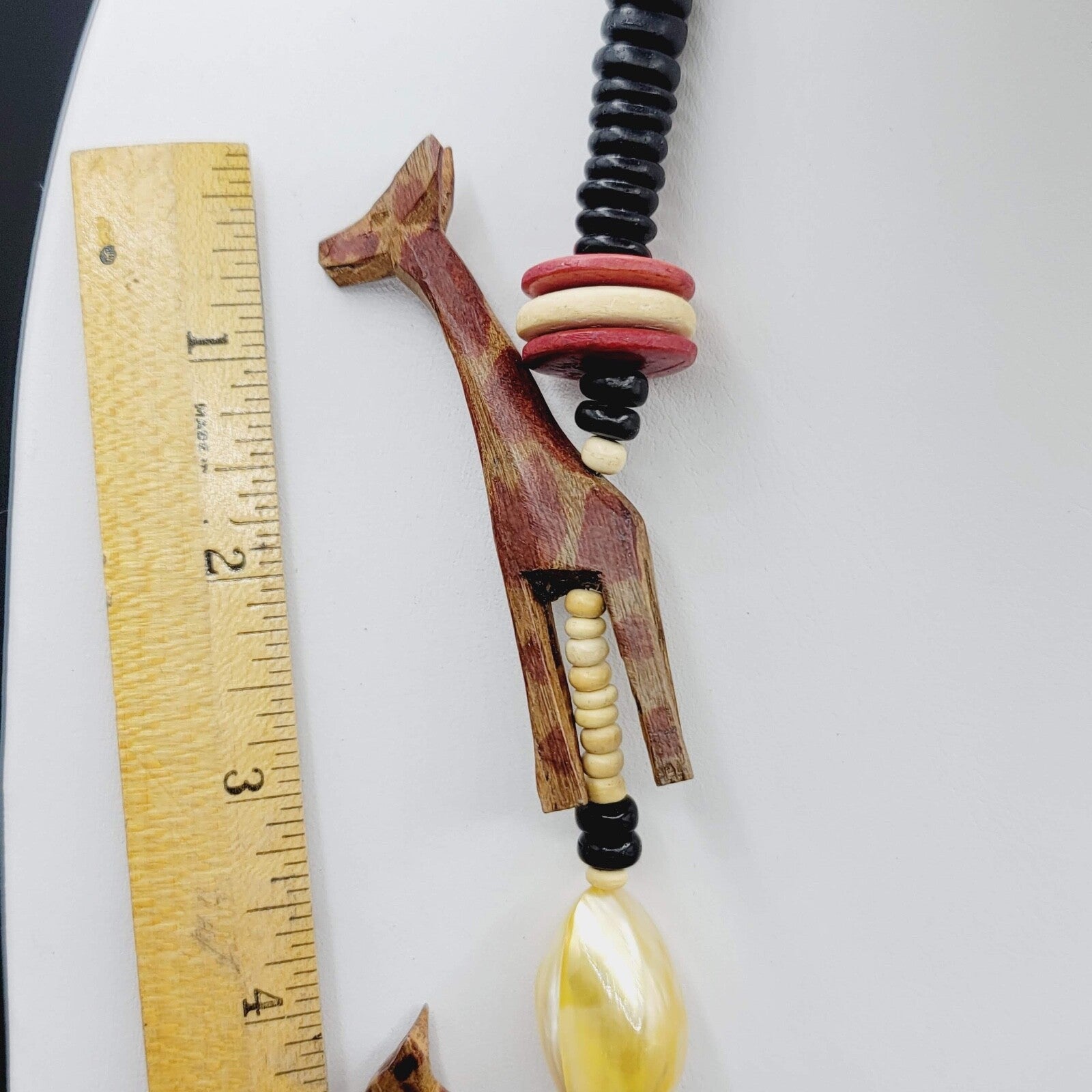 Safari African Giraffe Carved Wood Beaded Necklace Vintage 28"