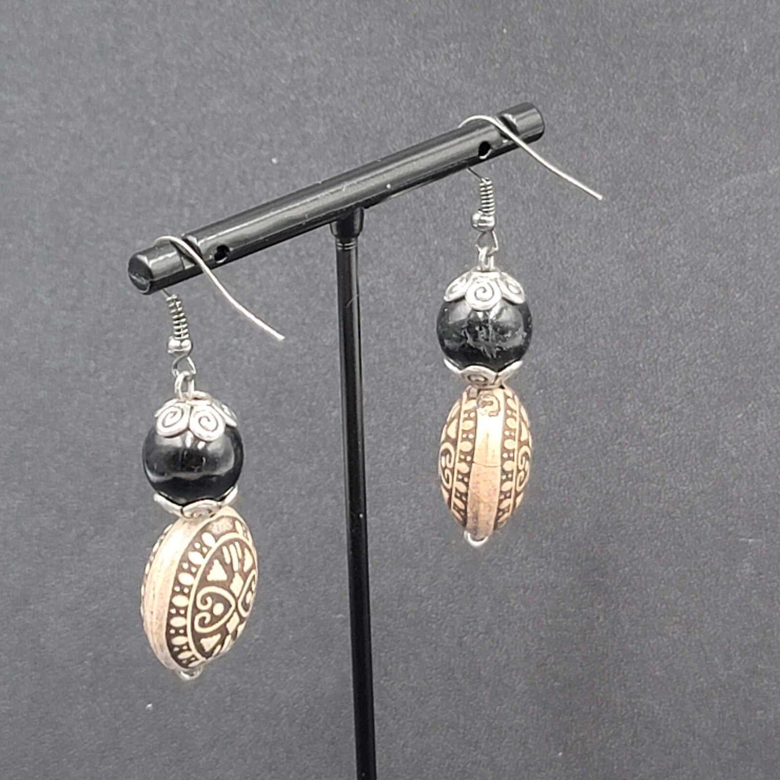 Pierced Earrings Silver tone Black Ornate Beaded Dangle 1.5"
