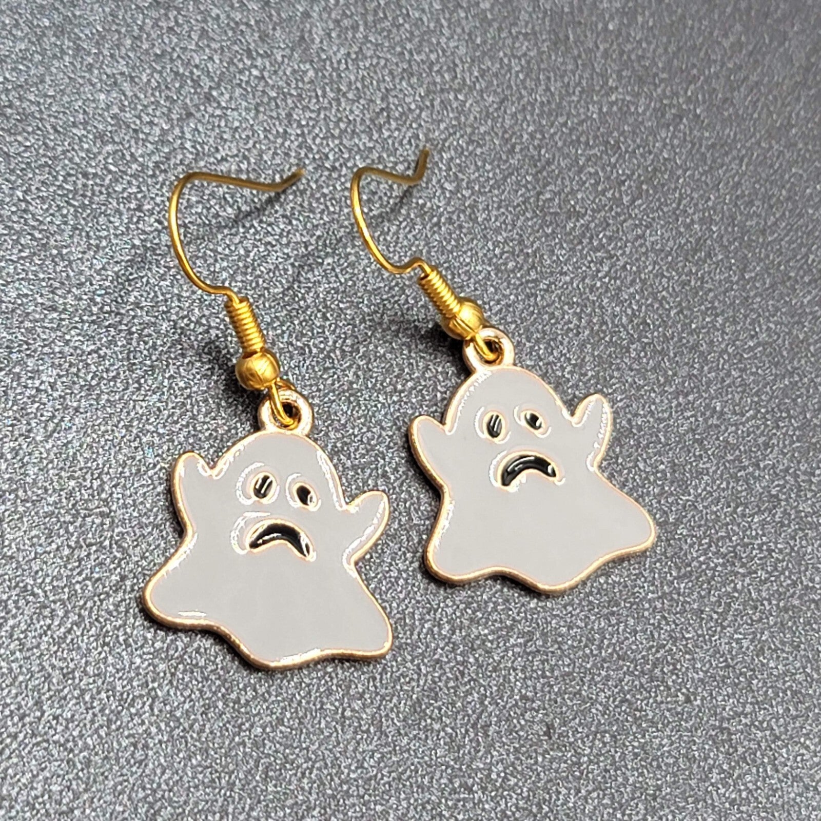 Halloween Sad Ghost Pierced Earrings Gold tone Gray Enamel Dangle 3/4"