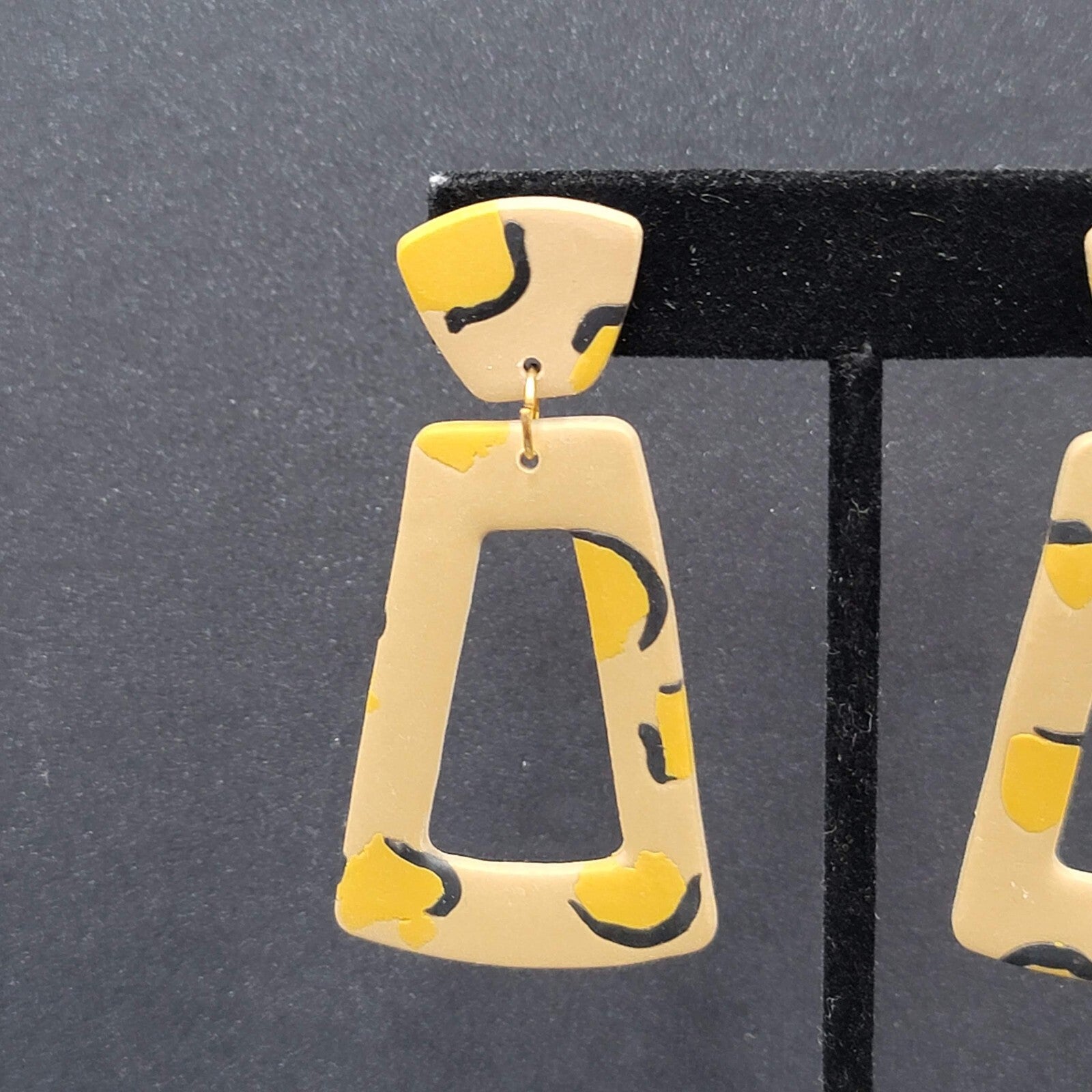 Pierced Earrings Beige Polymer Clay Yellow Black Statement Dangle 2 3/8"