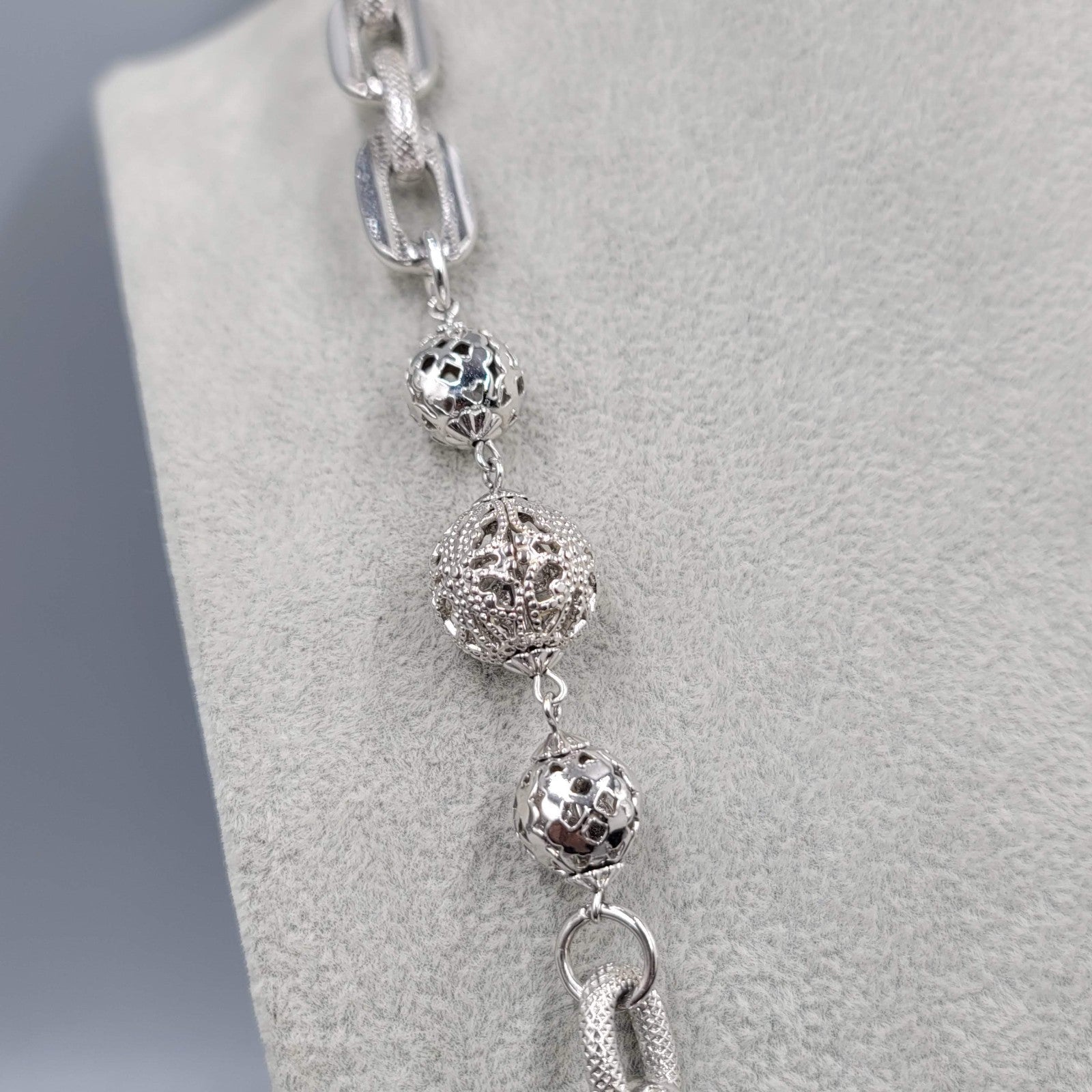 Chunky Retro Chain Necklace Filigree Beads Textured Silver tone 30 in