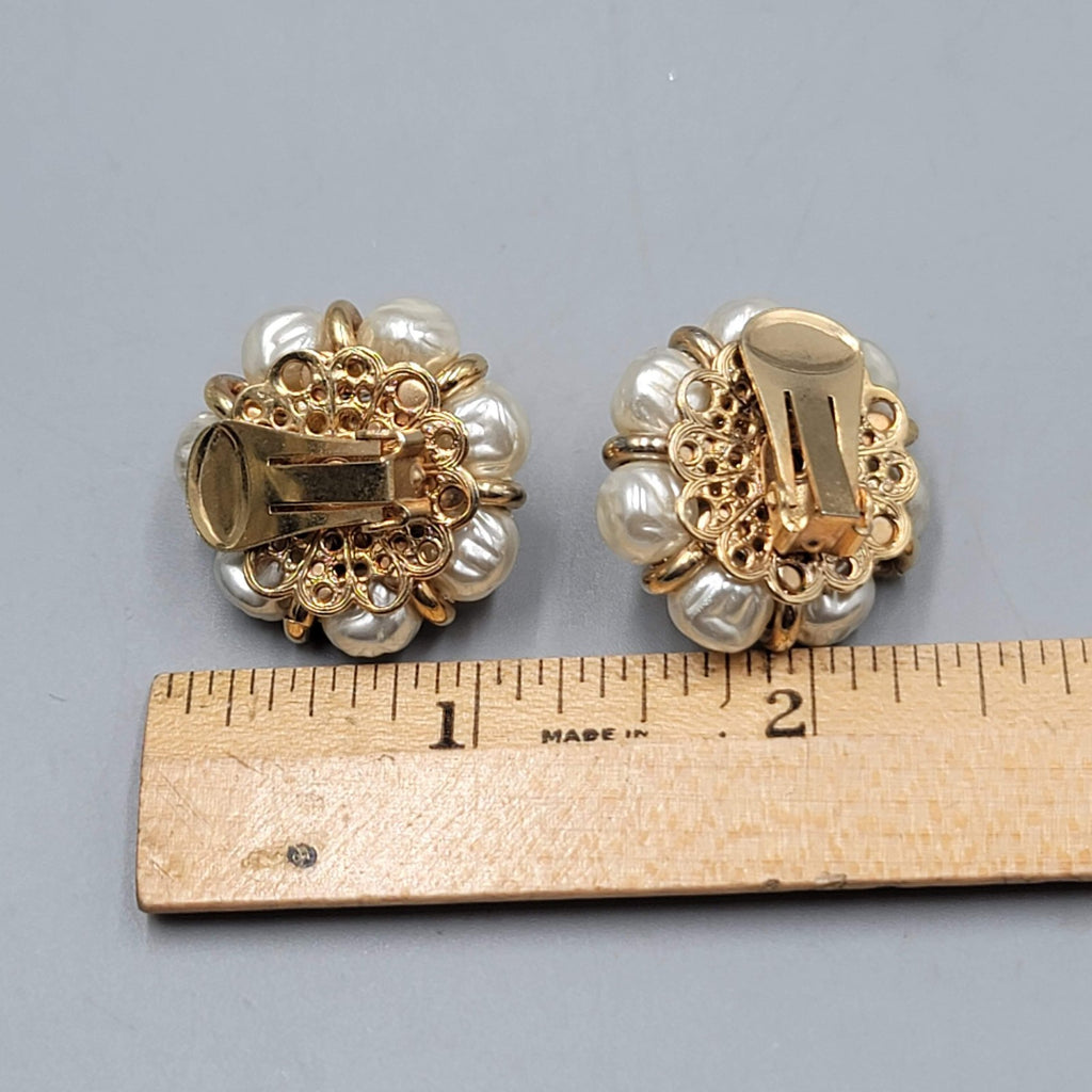 Vintage White Bead Flower Clip on Earrings Gold tone 1 1/8 in