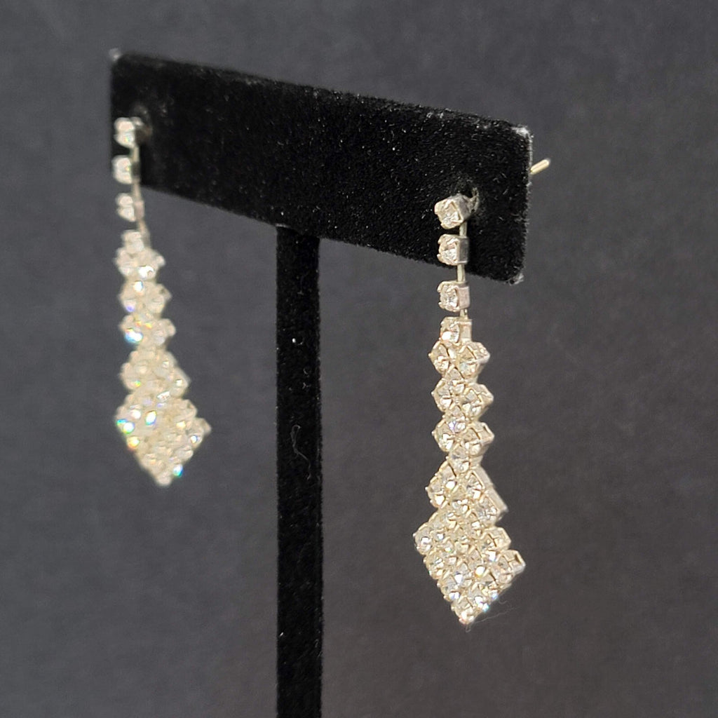 Vintage Pierced Earrings Silver tone Graduated Rhinestone Dangle 1.5"
